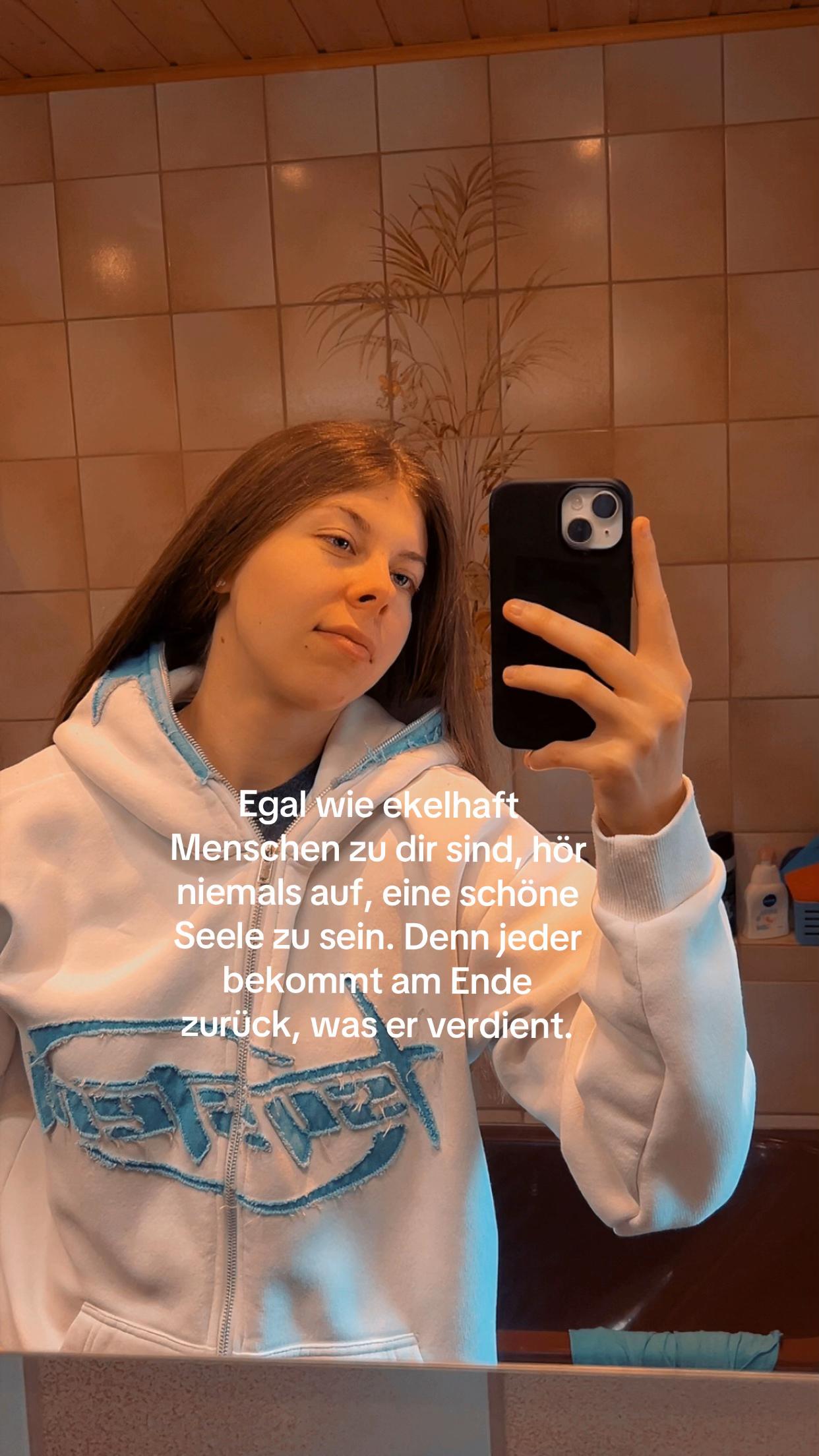 @angelina04.03