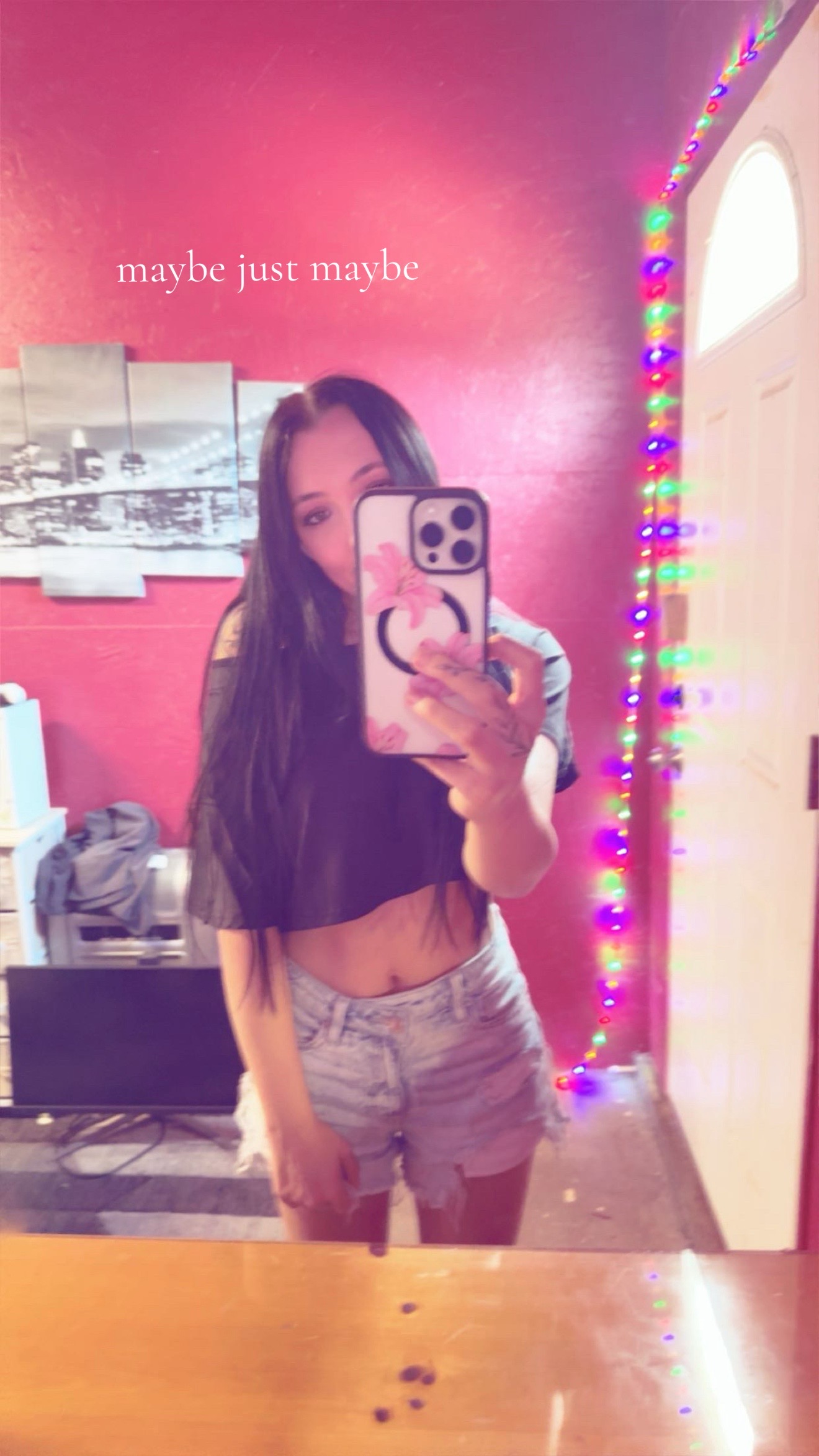 @kyraa𝜗𝜚 &bull;₊