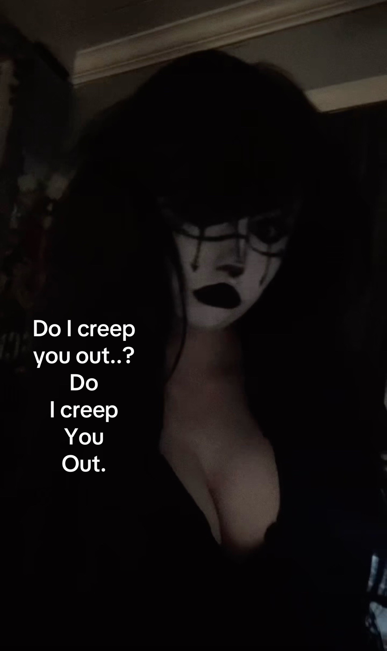 @🦇🖤🧿~ 𝒁𝒖𝒛𝒖 ~🧿🖤🦇