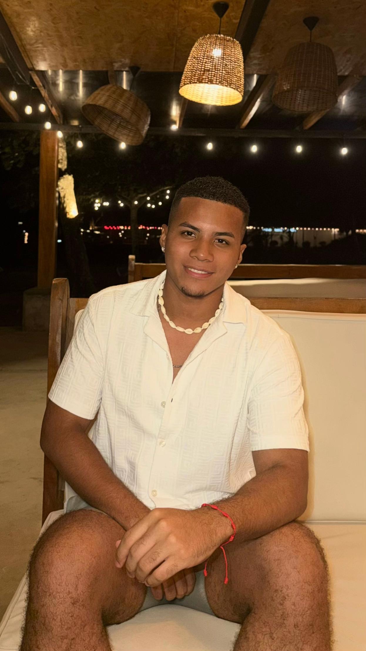 @carlitoooos
