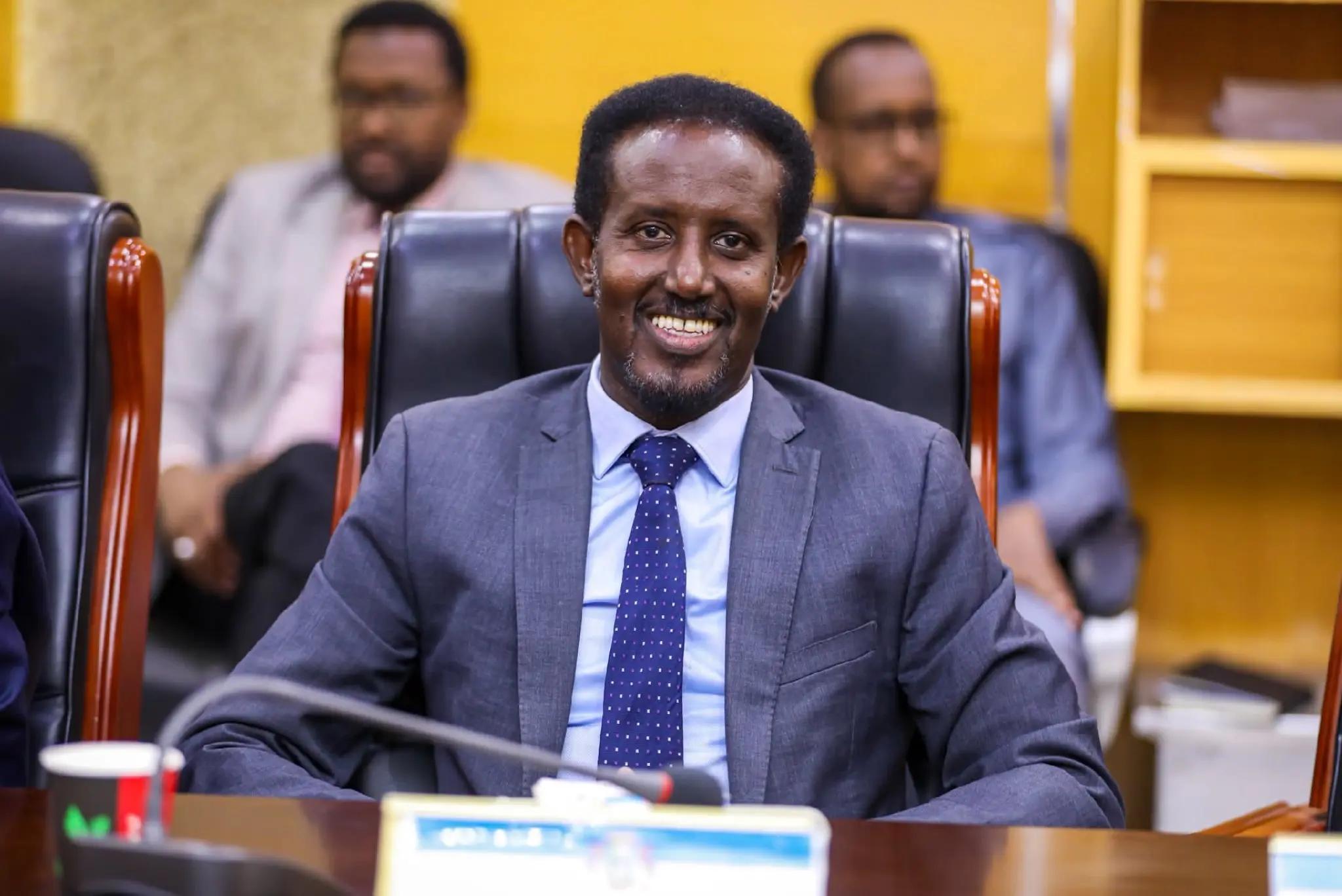 @Hon Abdirizak Xagaa