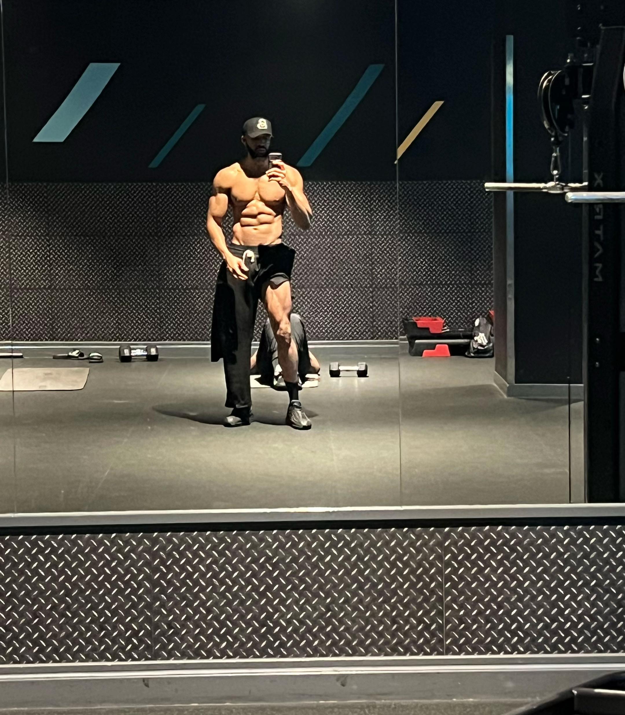 @HWRFITNESS