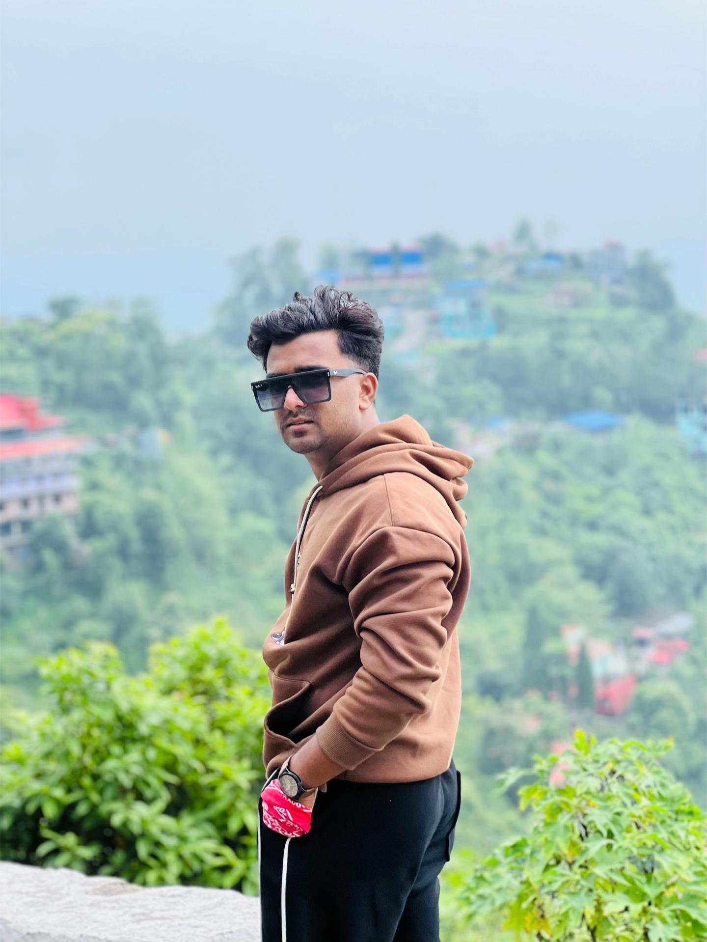 @Mr_AFROZ 🥷
