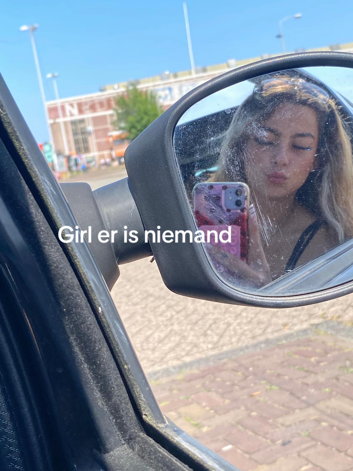 @Liv <3