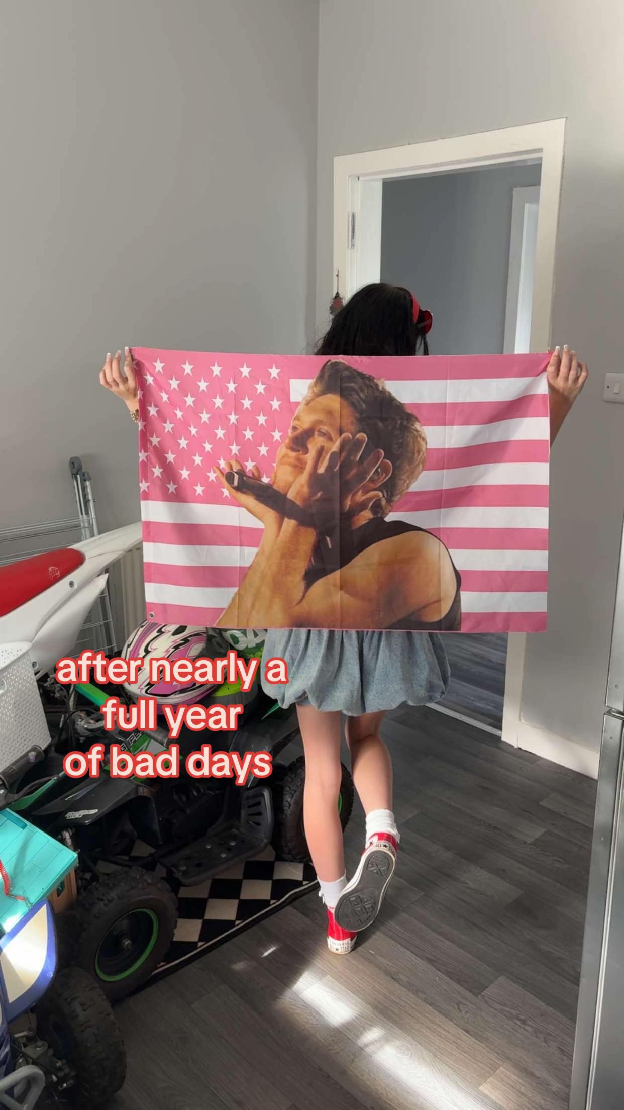 @𝒩ℯ𝓁𝓁𝓎𝓍𝒷𝓊𝒸𝓀𝓁𝒶𝓃𝒹