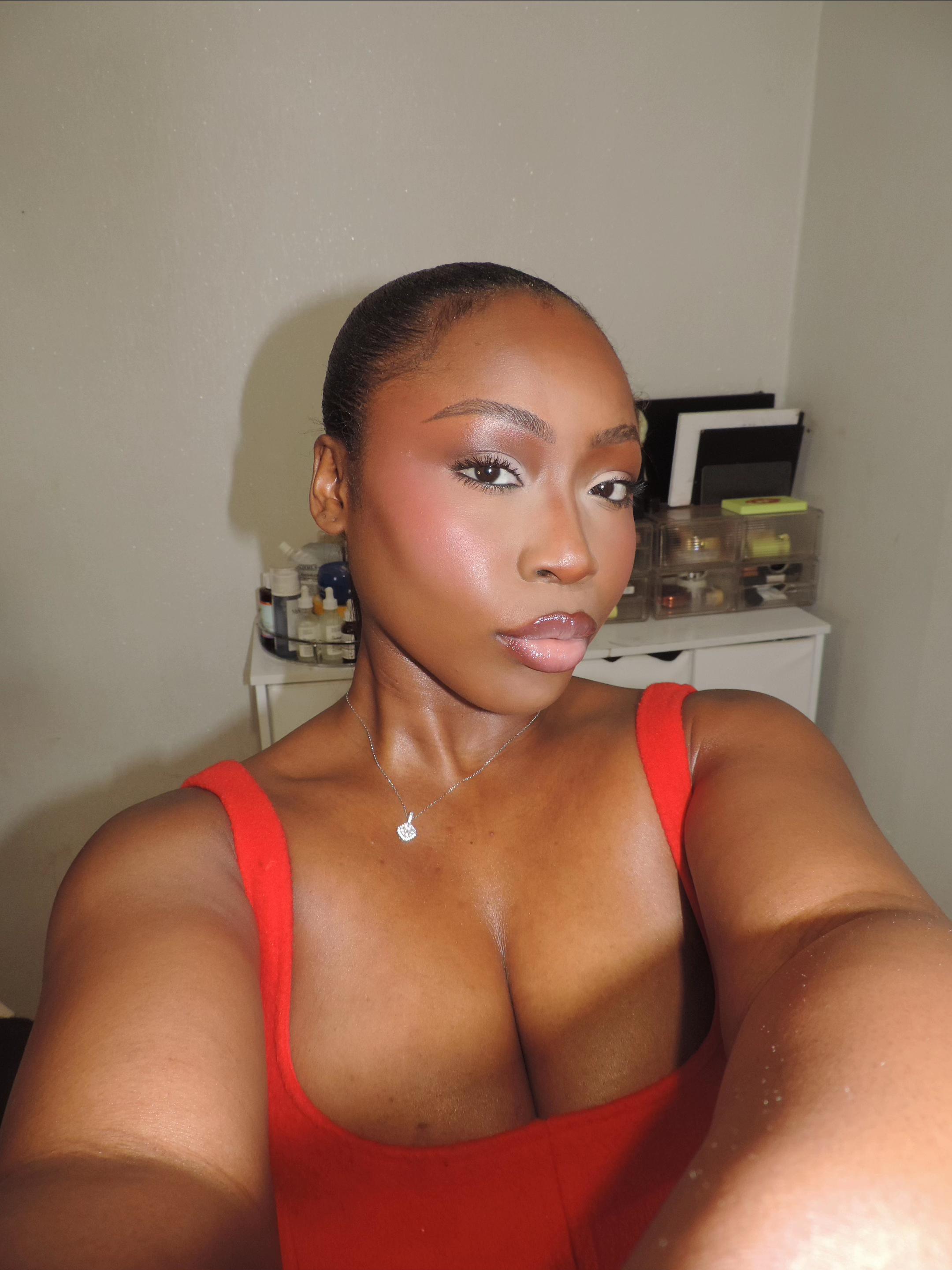 @akuaa | beauty and lifestyle