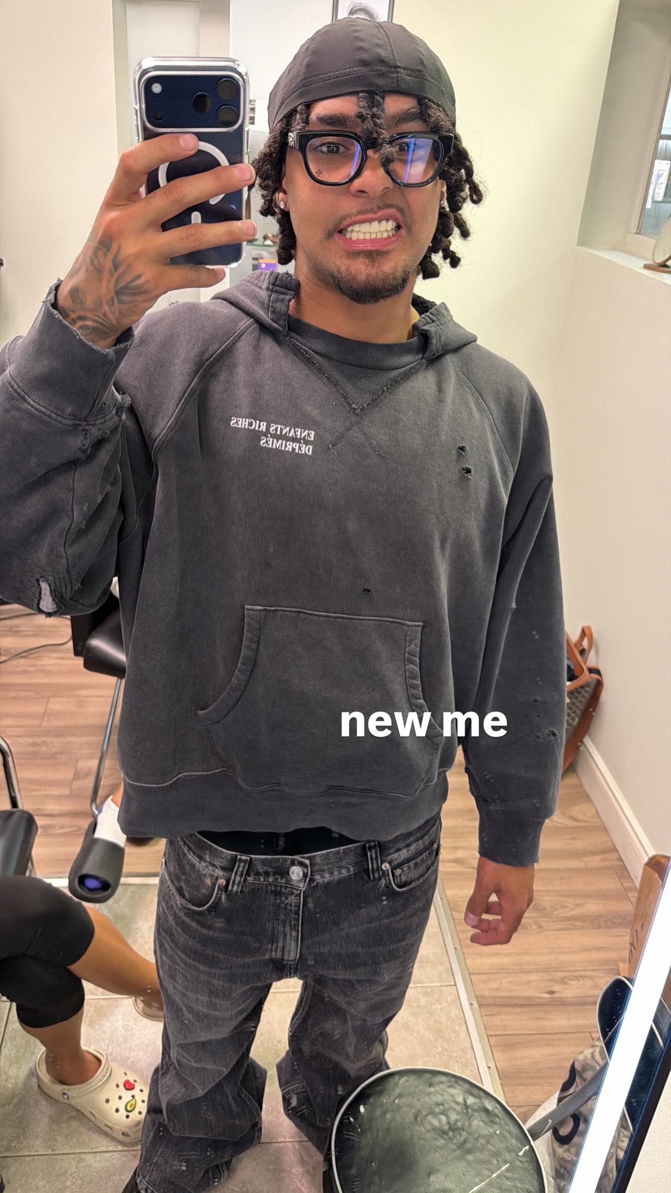 @$