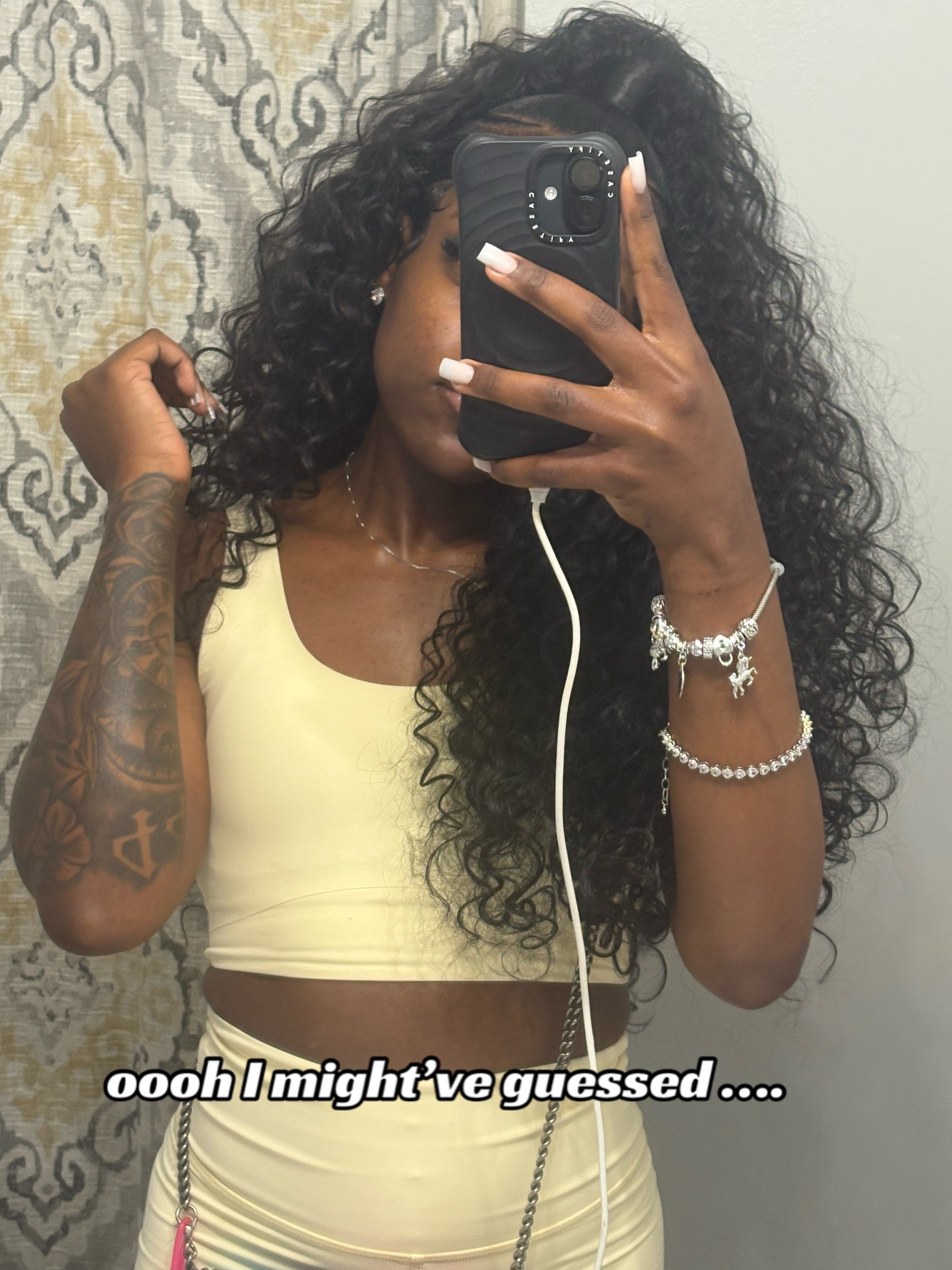 @cekhiaaa