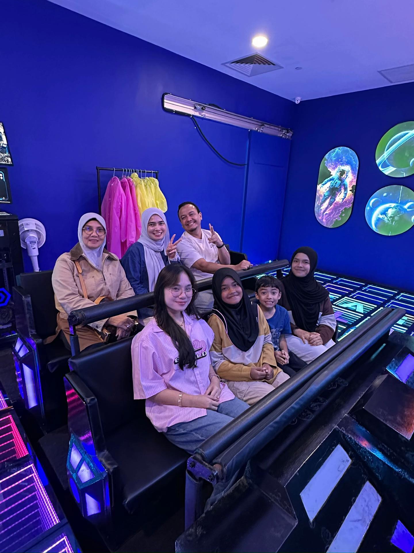 @FANTASY WORLD KL
