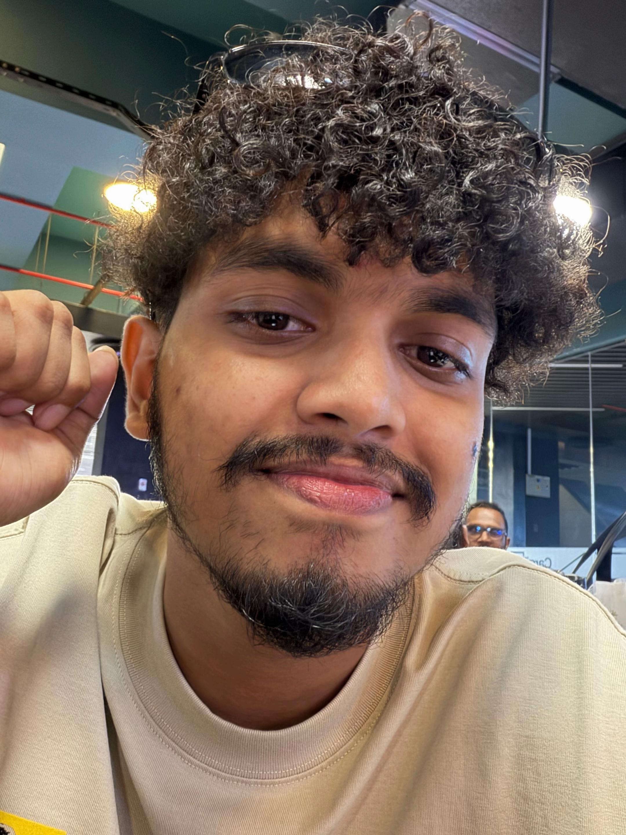 @Jayan Charaka 🇱🇰