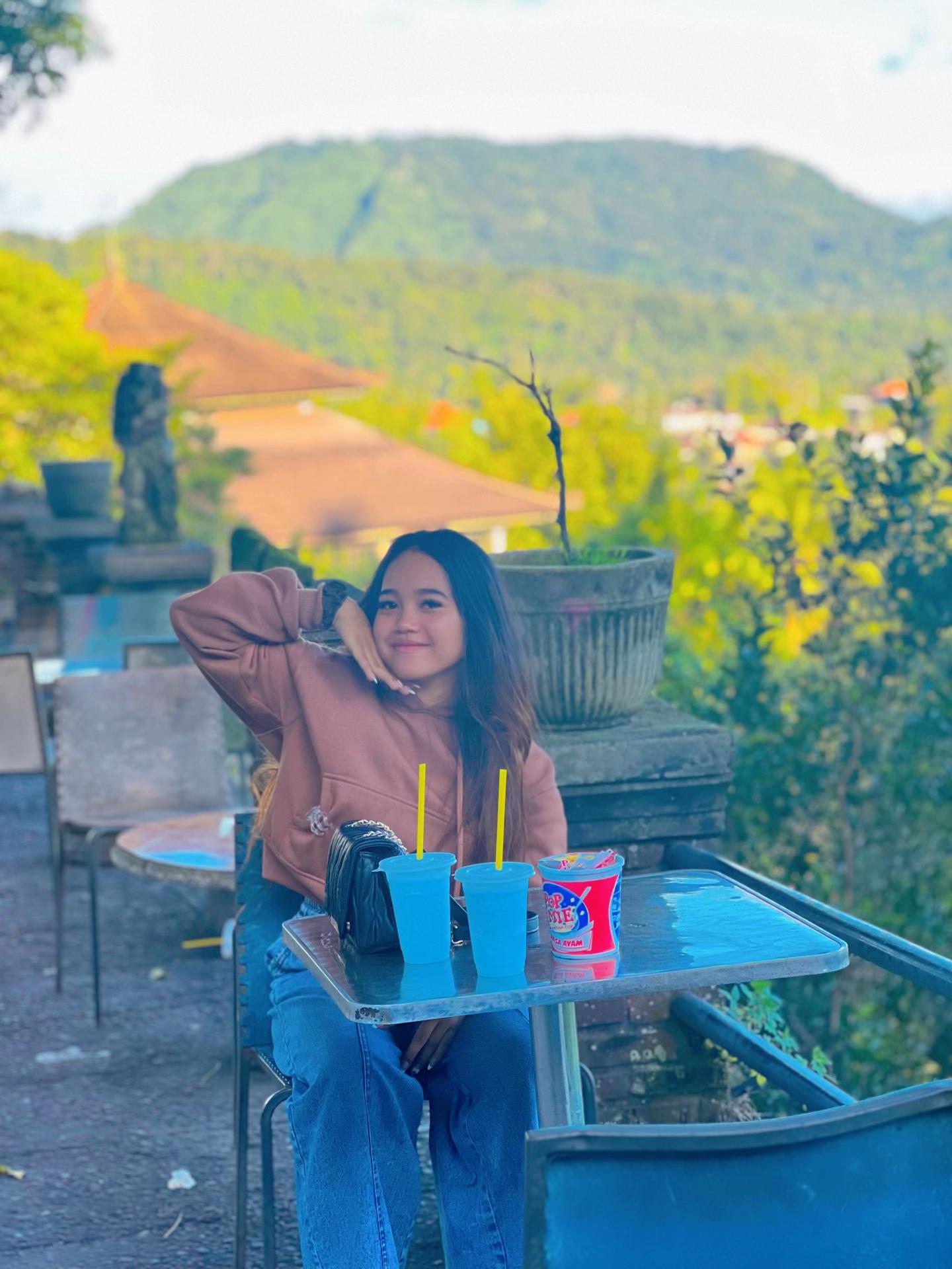 @lia.bali04