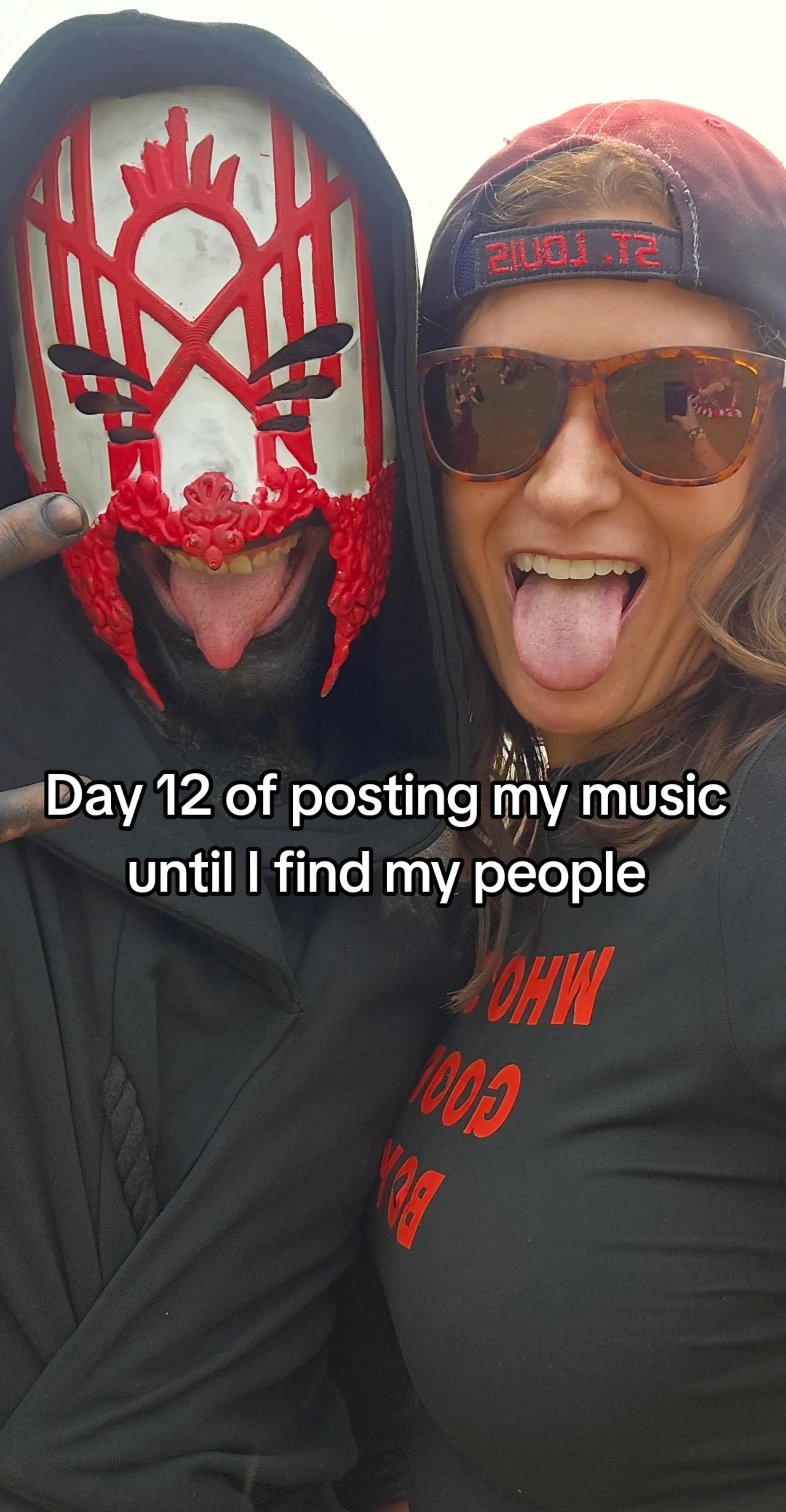 @Mandyᛑᛗᛛ⚔️