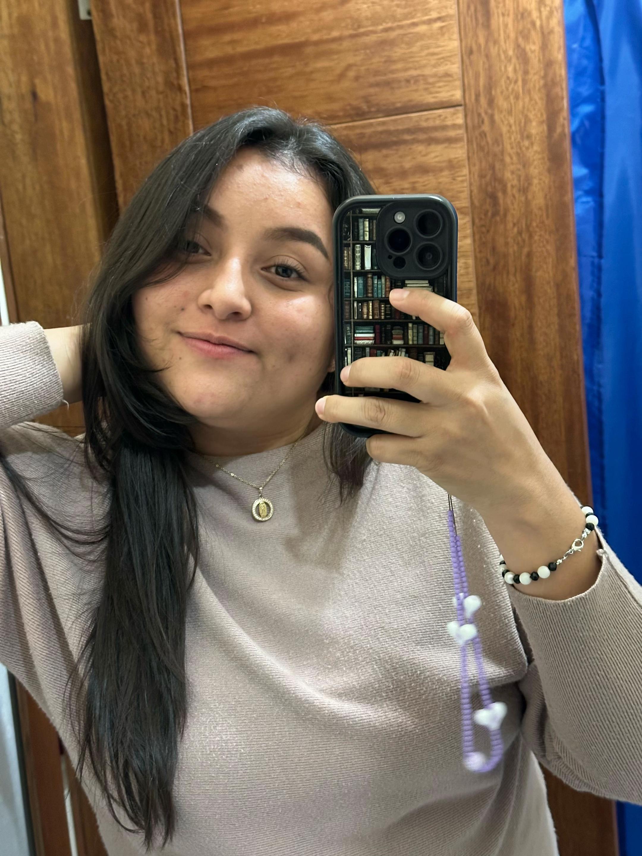 @Evelyn Mendoza