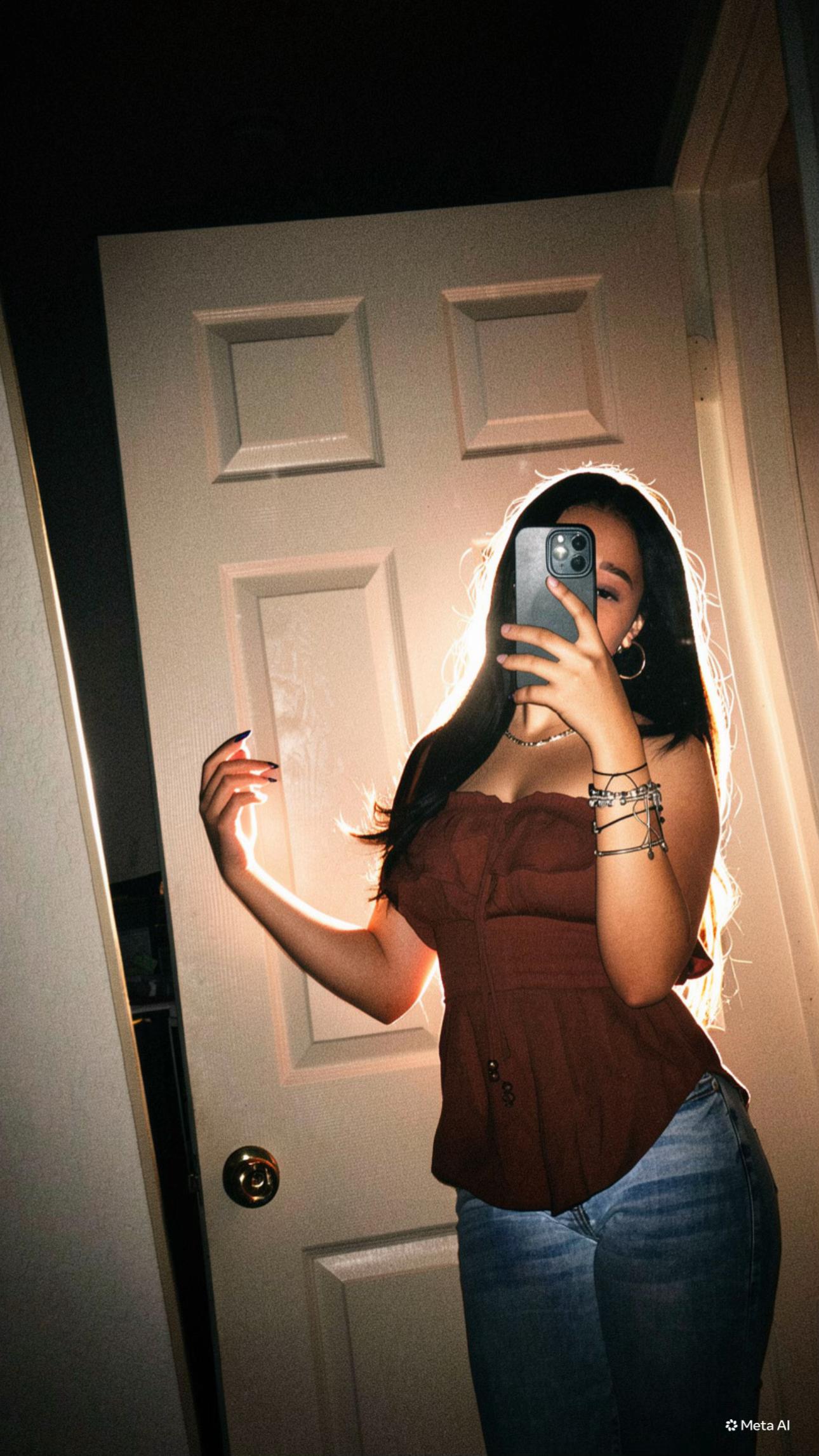 @Ari <3