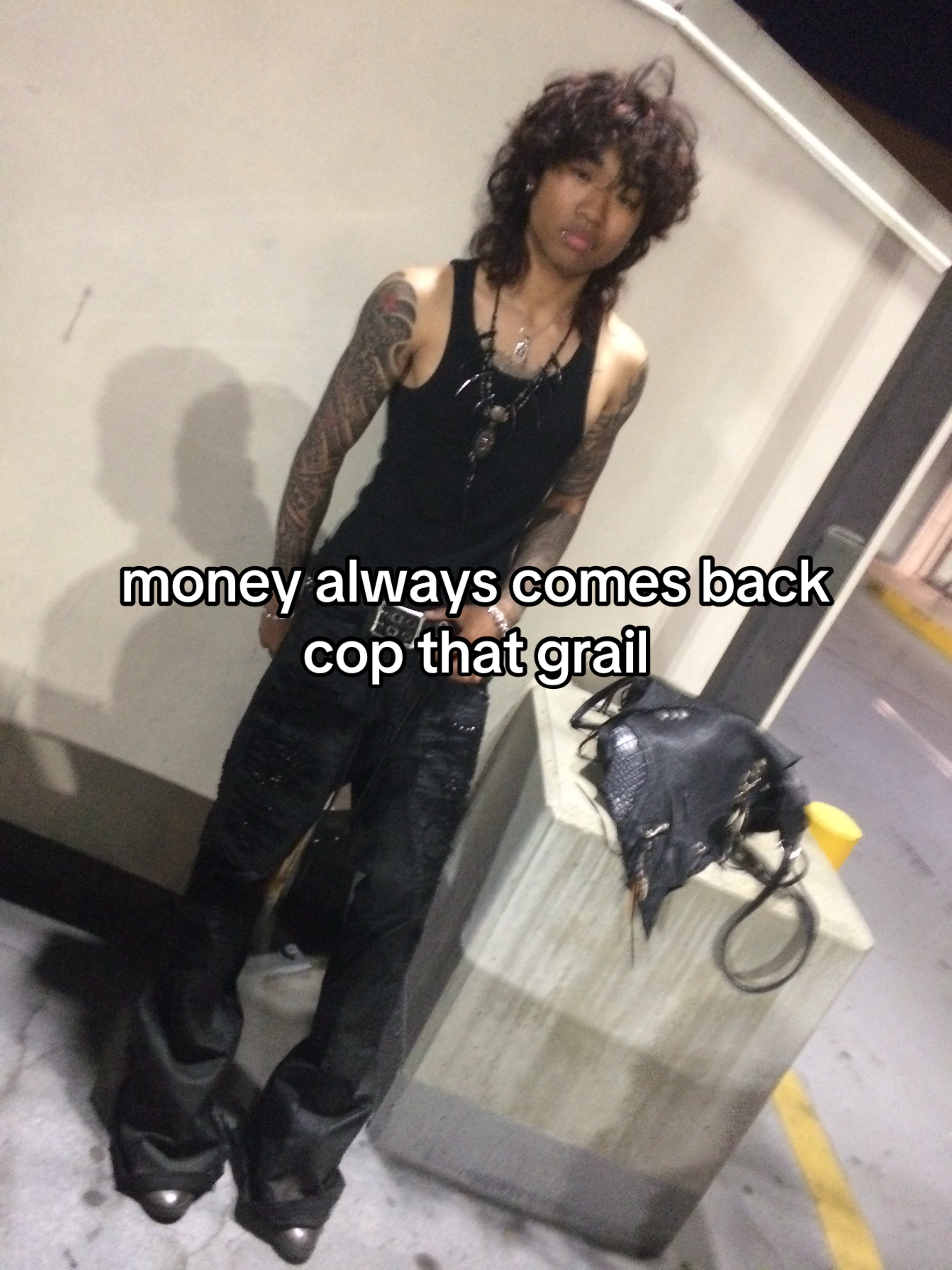 @ℳ