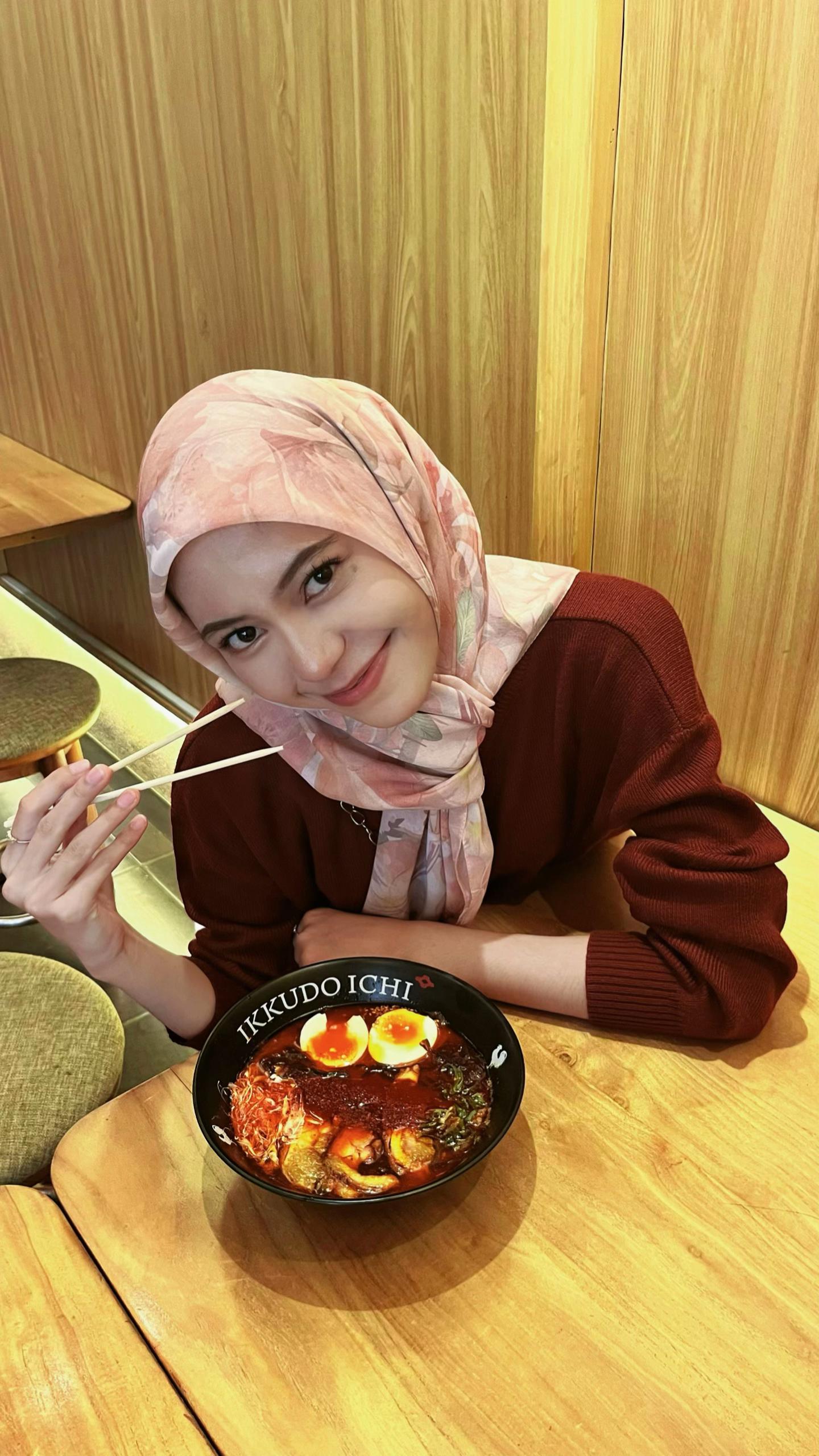 @ziyaaqq