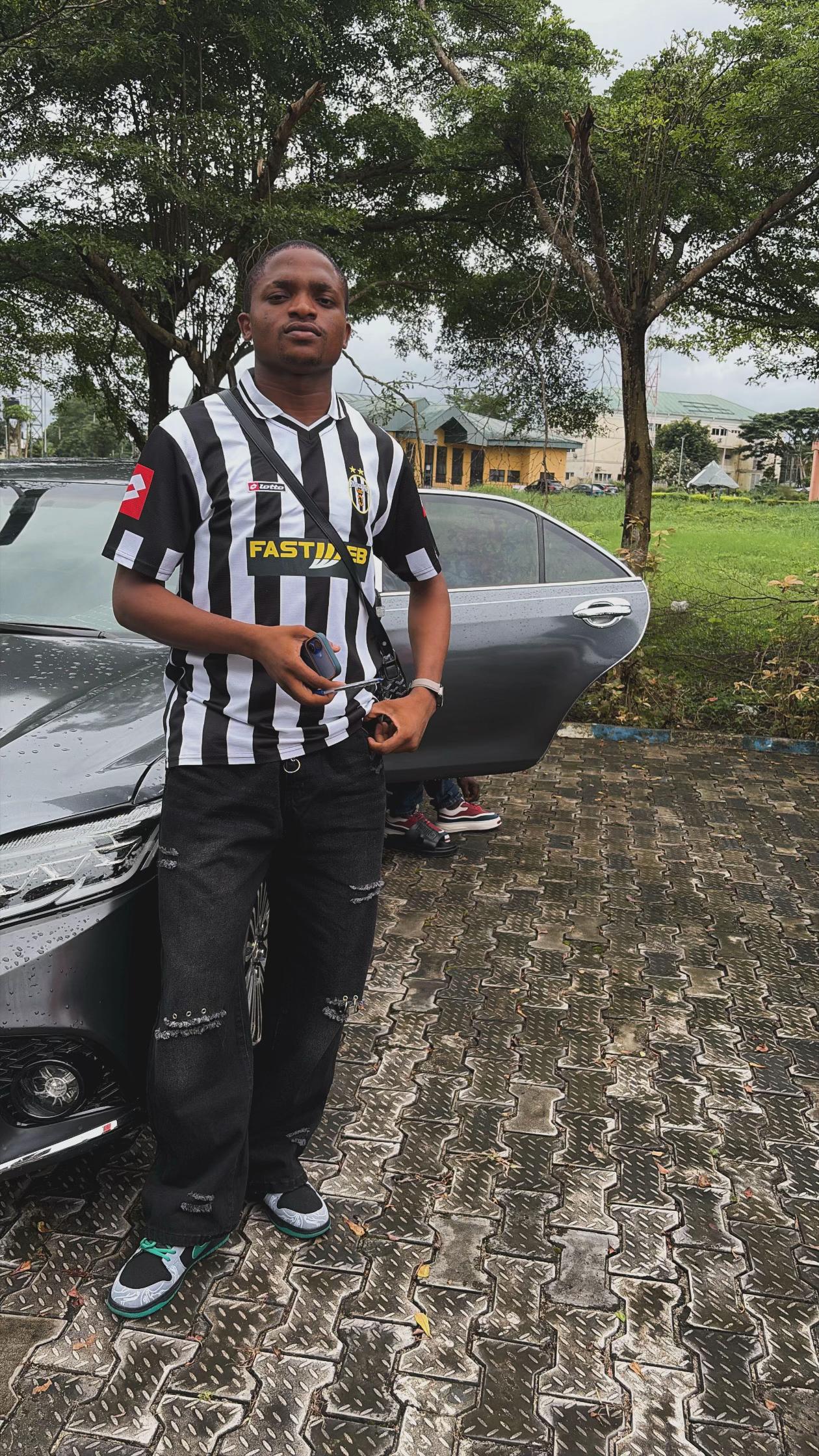 @CHUKWUEMEKA IS A BOY 🙈