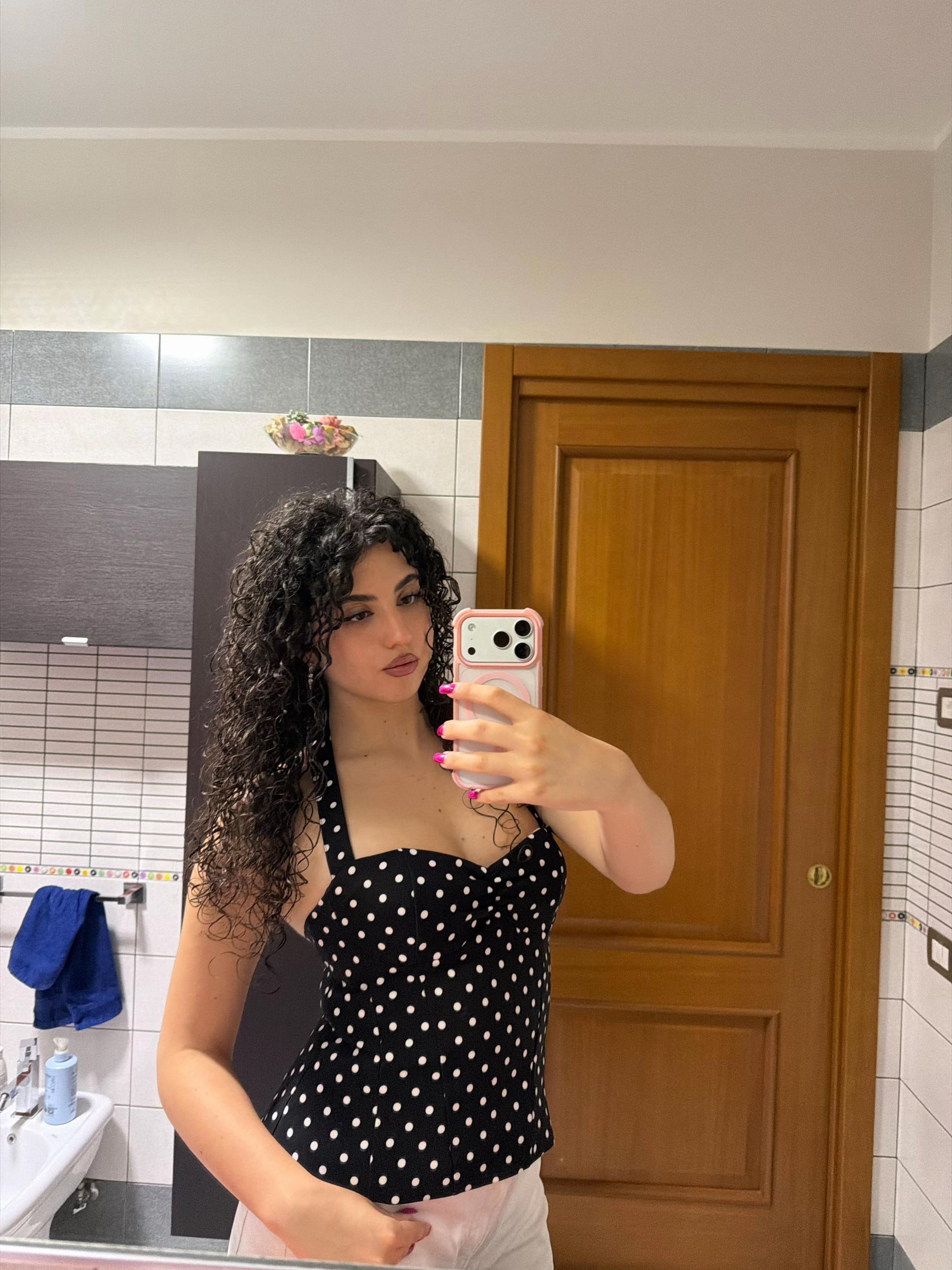 @martina_