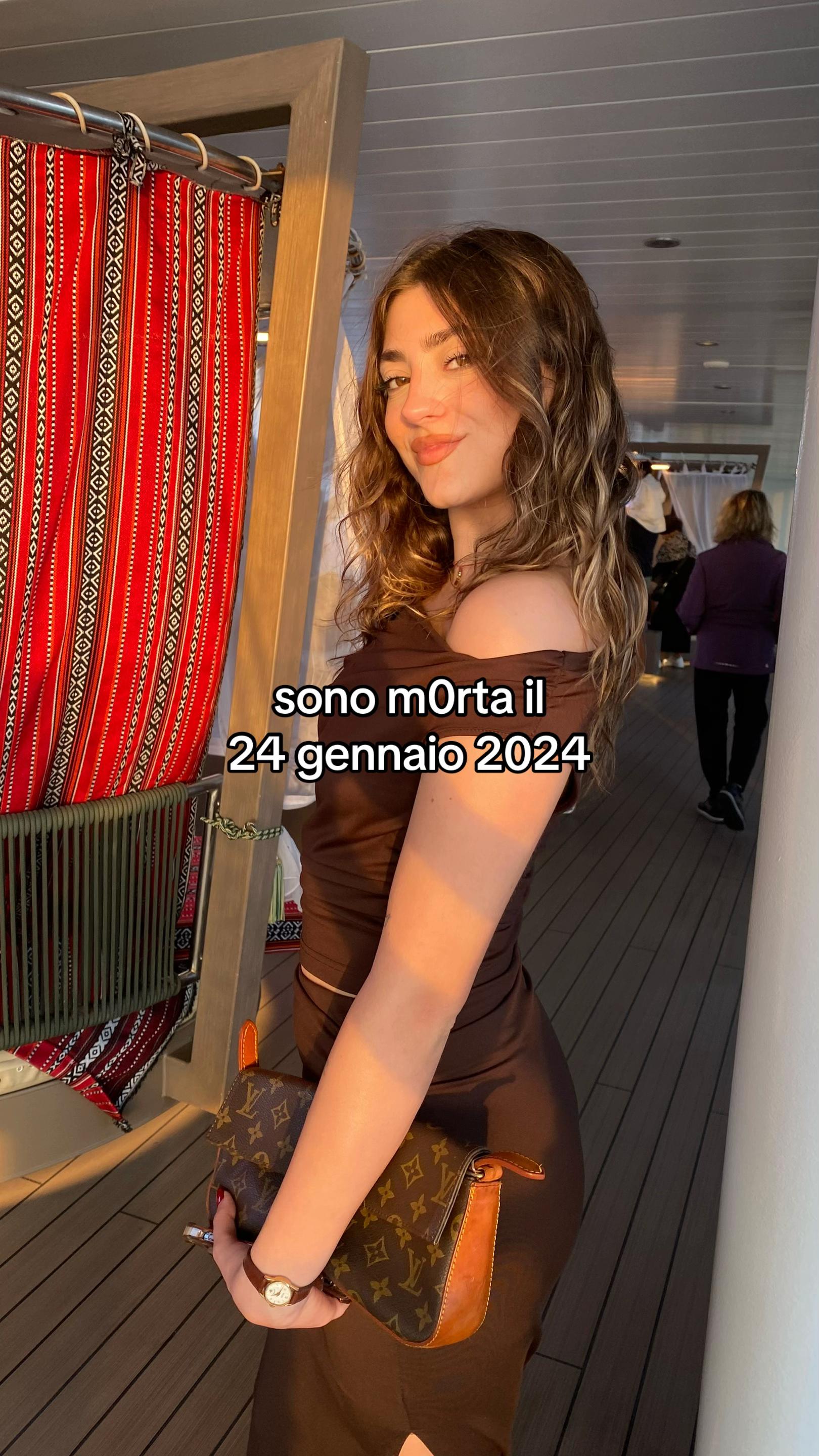 @martii_contee