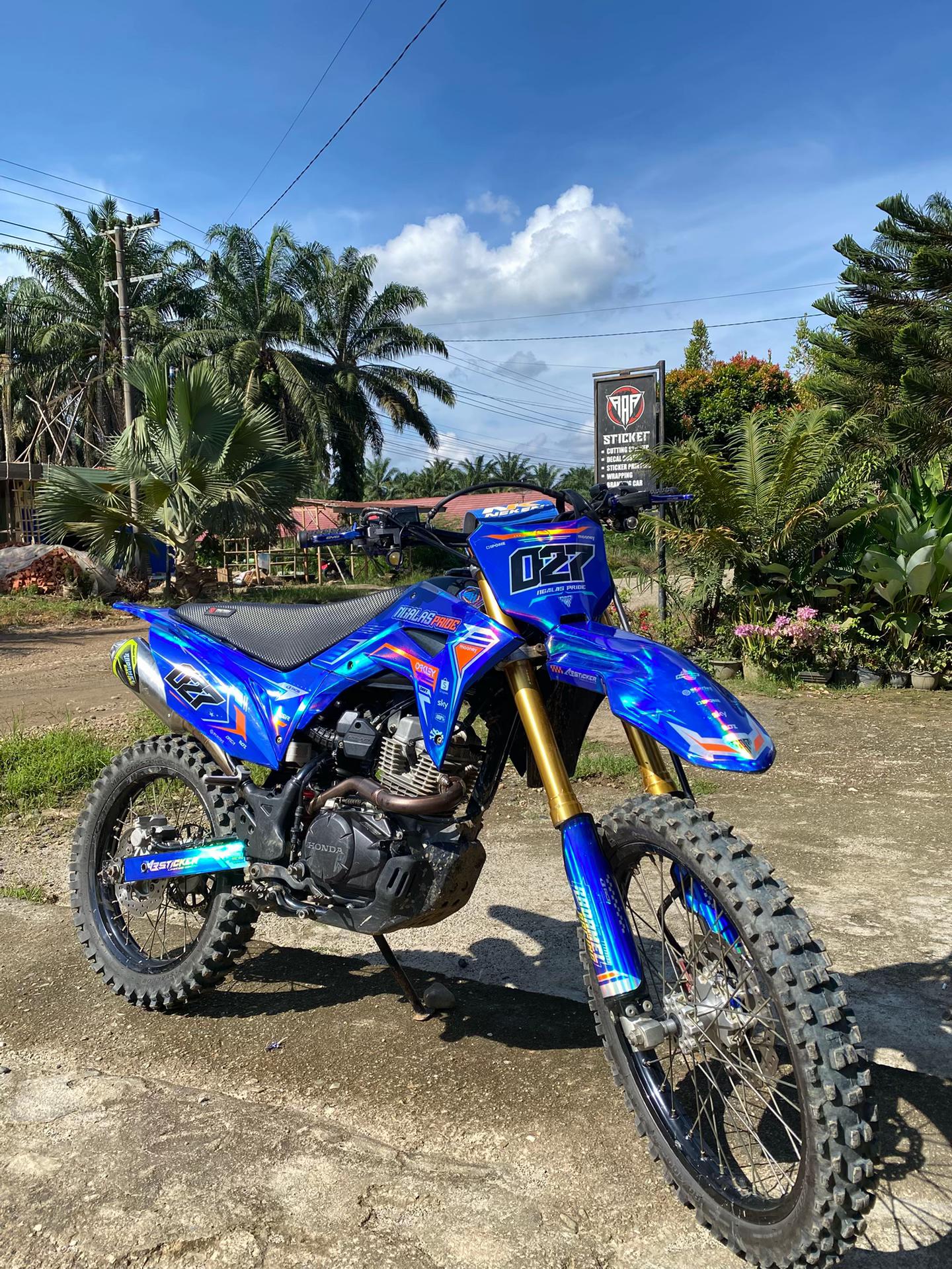 @Atigasticker