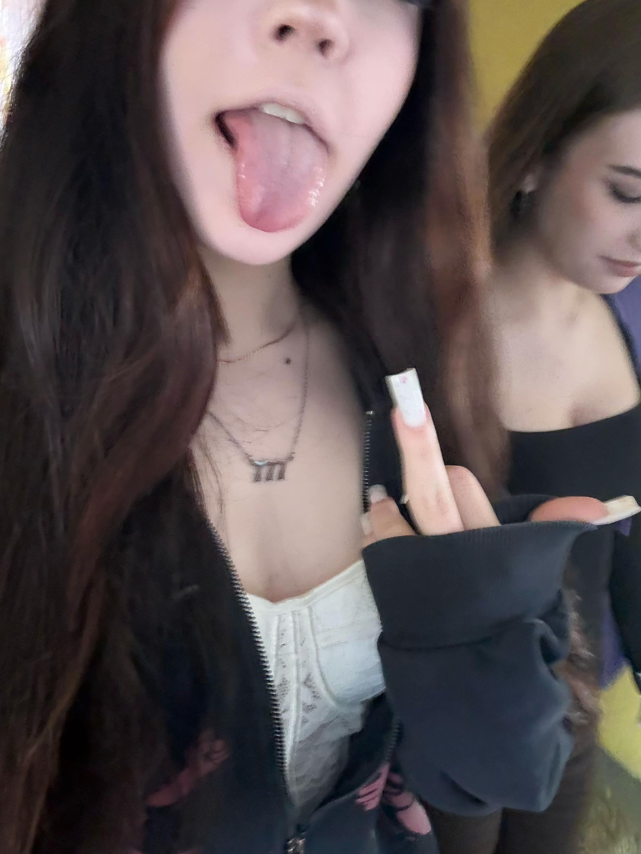 @kathy777