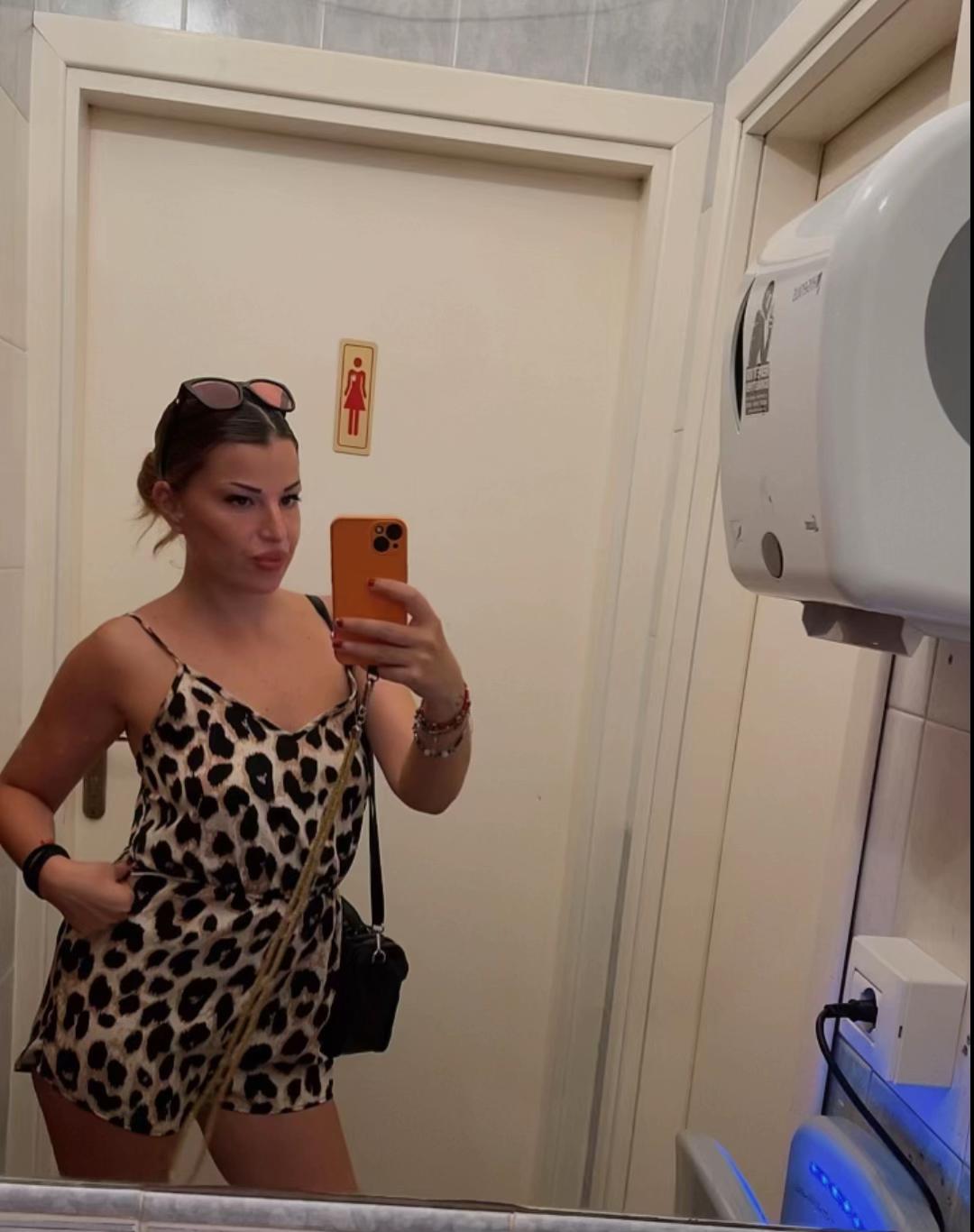 @DeniseLaconi