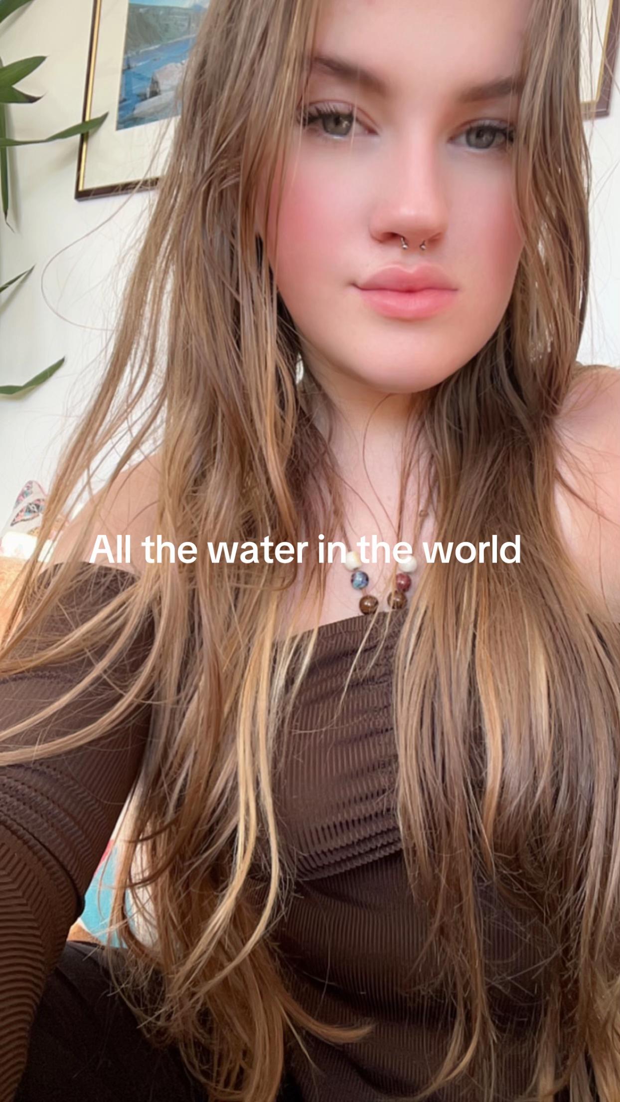 @Erin🧟&zwj;♀️