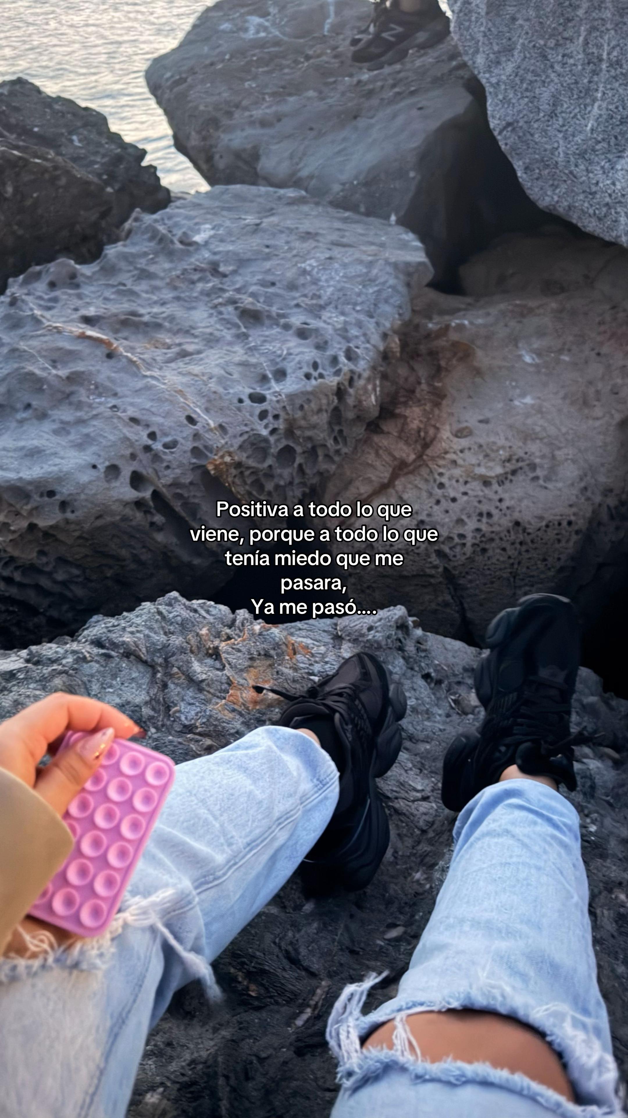 @𝐵𝑟𝑒𝑛𝑑𝑎 𝑒𝑠𝑝𝑎𝑟𝑧𝑎
