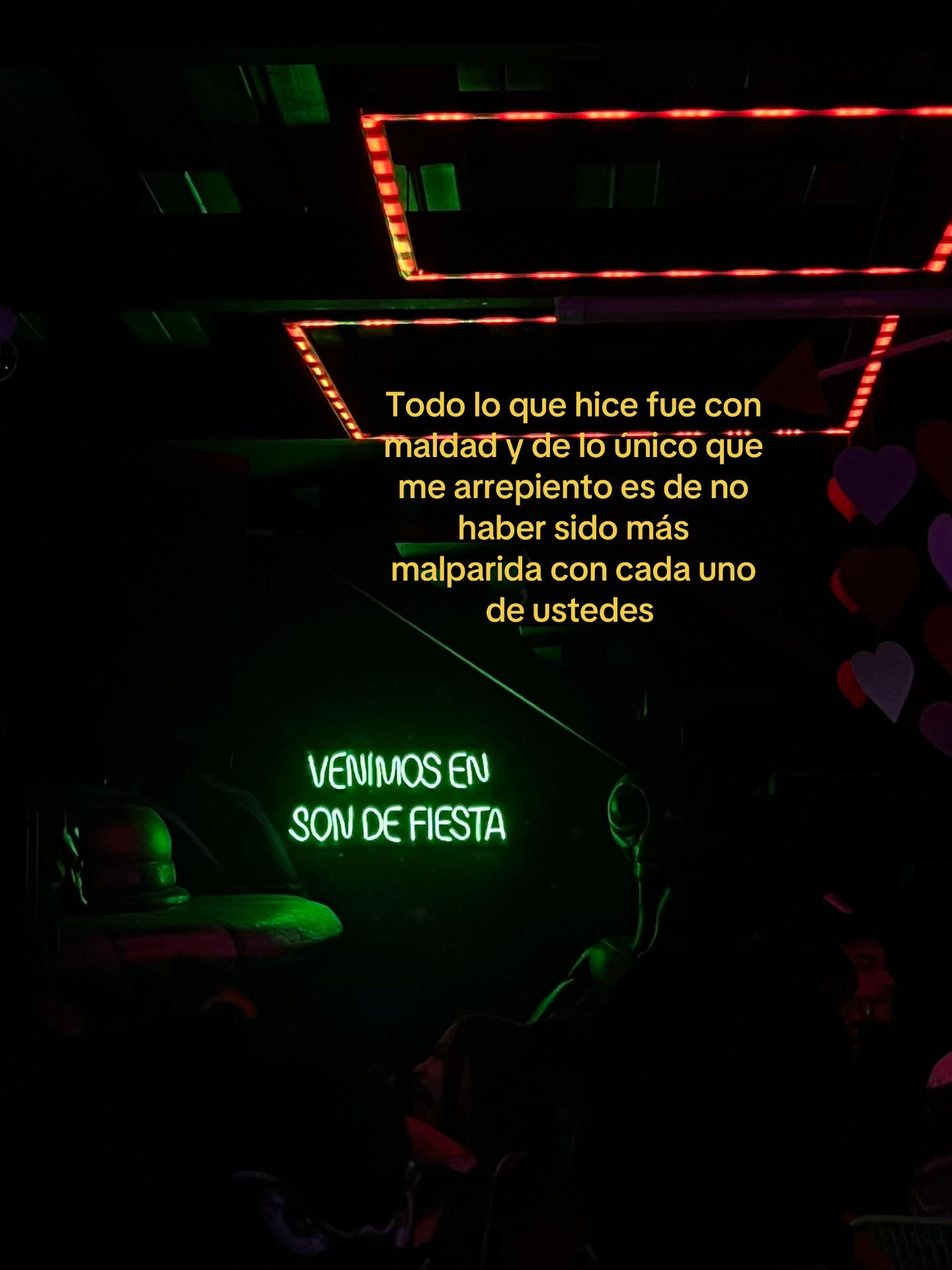 @🖤