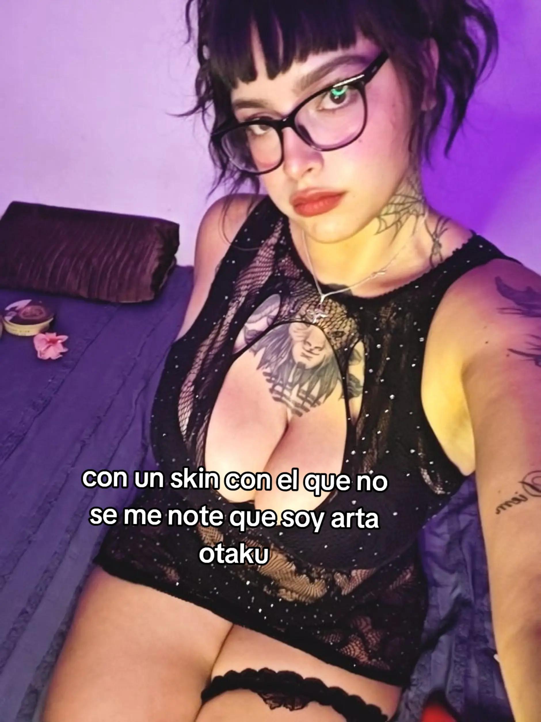 @Hannia Lozano Ofi
