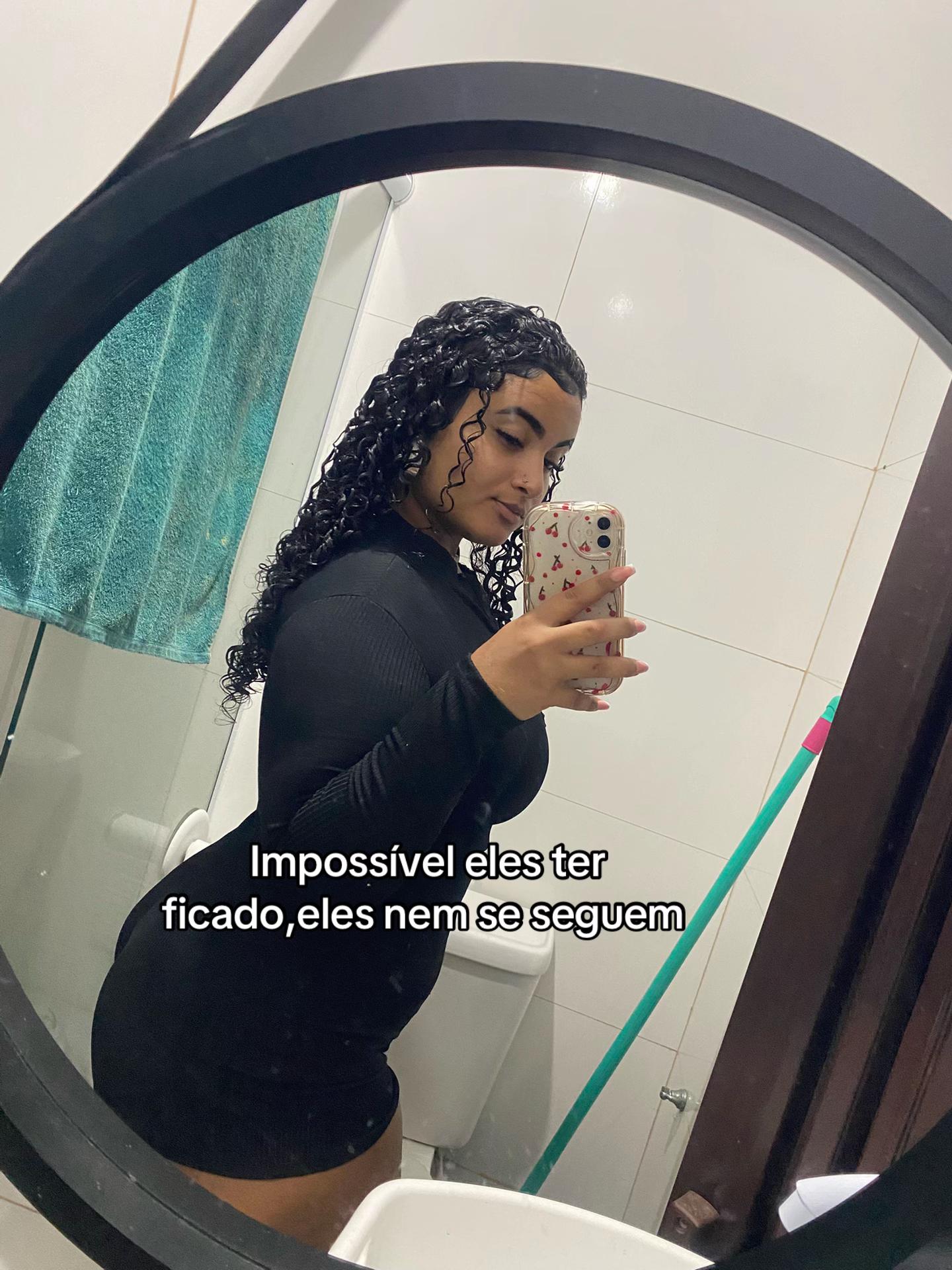 @brunarosa_🍒
