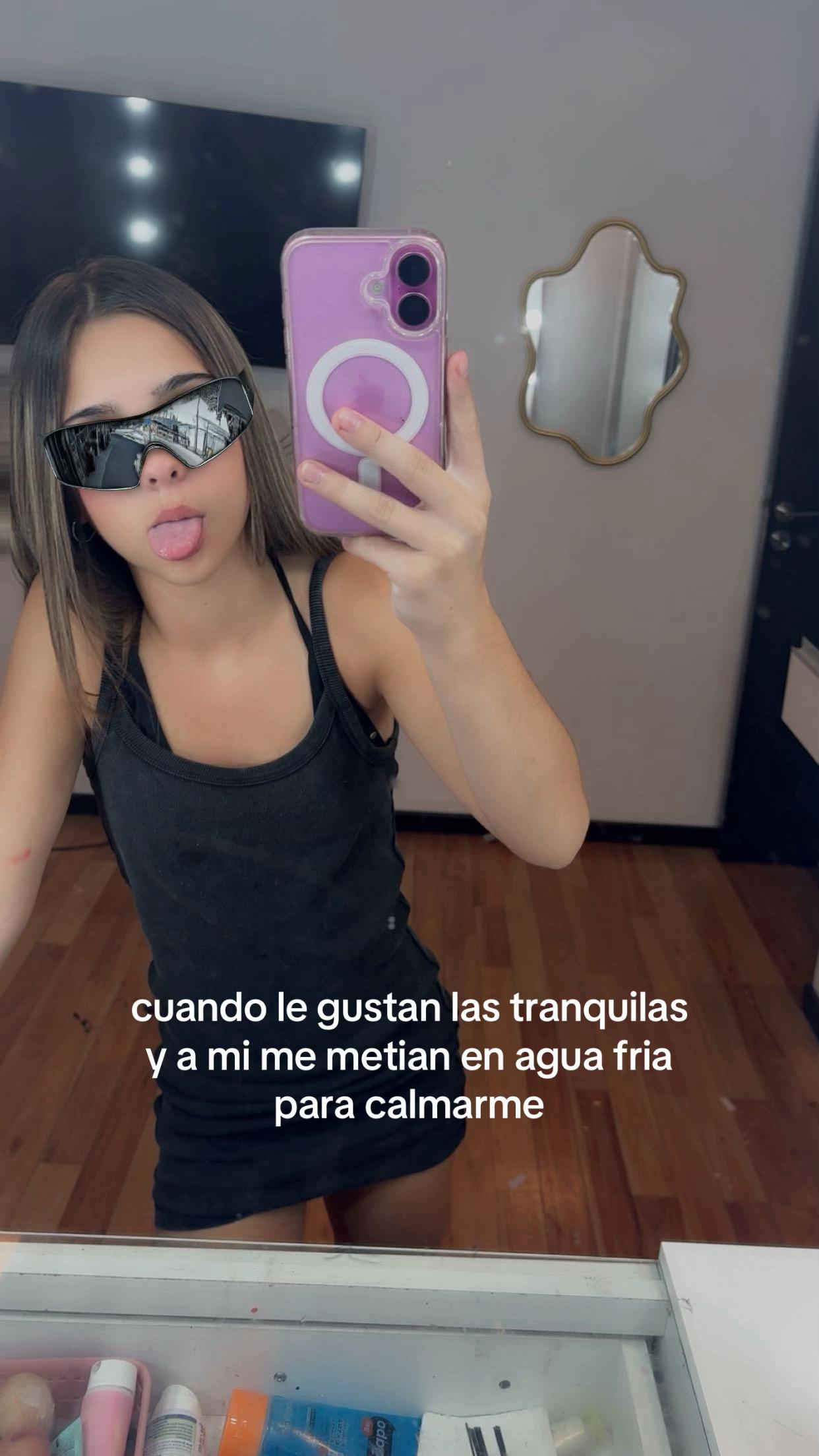 @ᔕᗝᒪᑕᎥ丅ᗝ ✌🏼