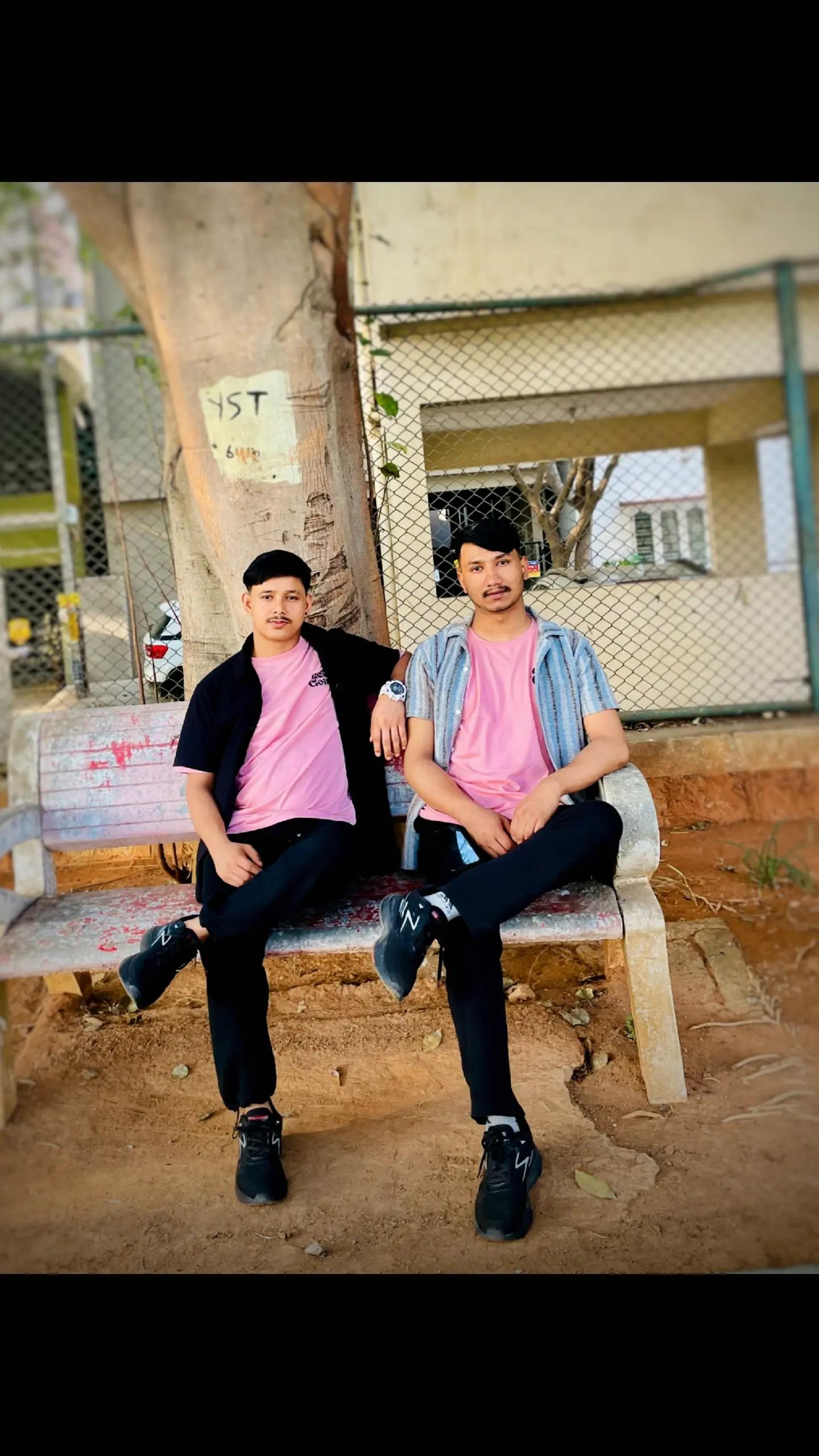 @Rahul' Tha-Quree 🇳🇵🇦🇪