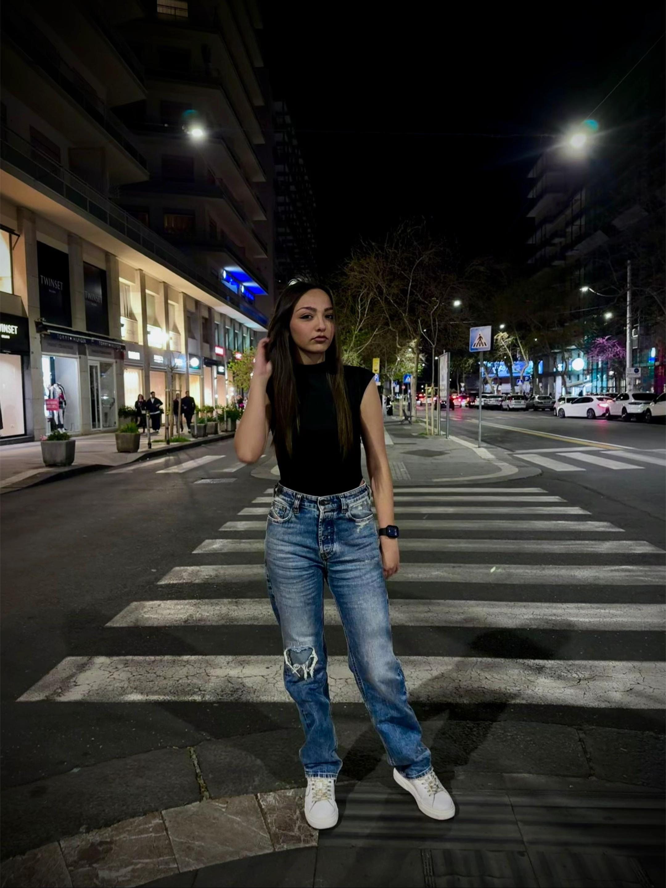 @𝓖𝓲𝓾𝓼𝔂 𝓛𝓪𝓾𝓭𝓪𝓷𝓲 🌙