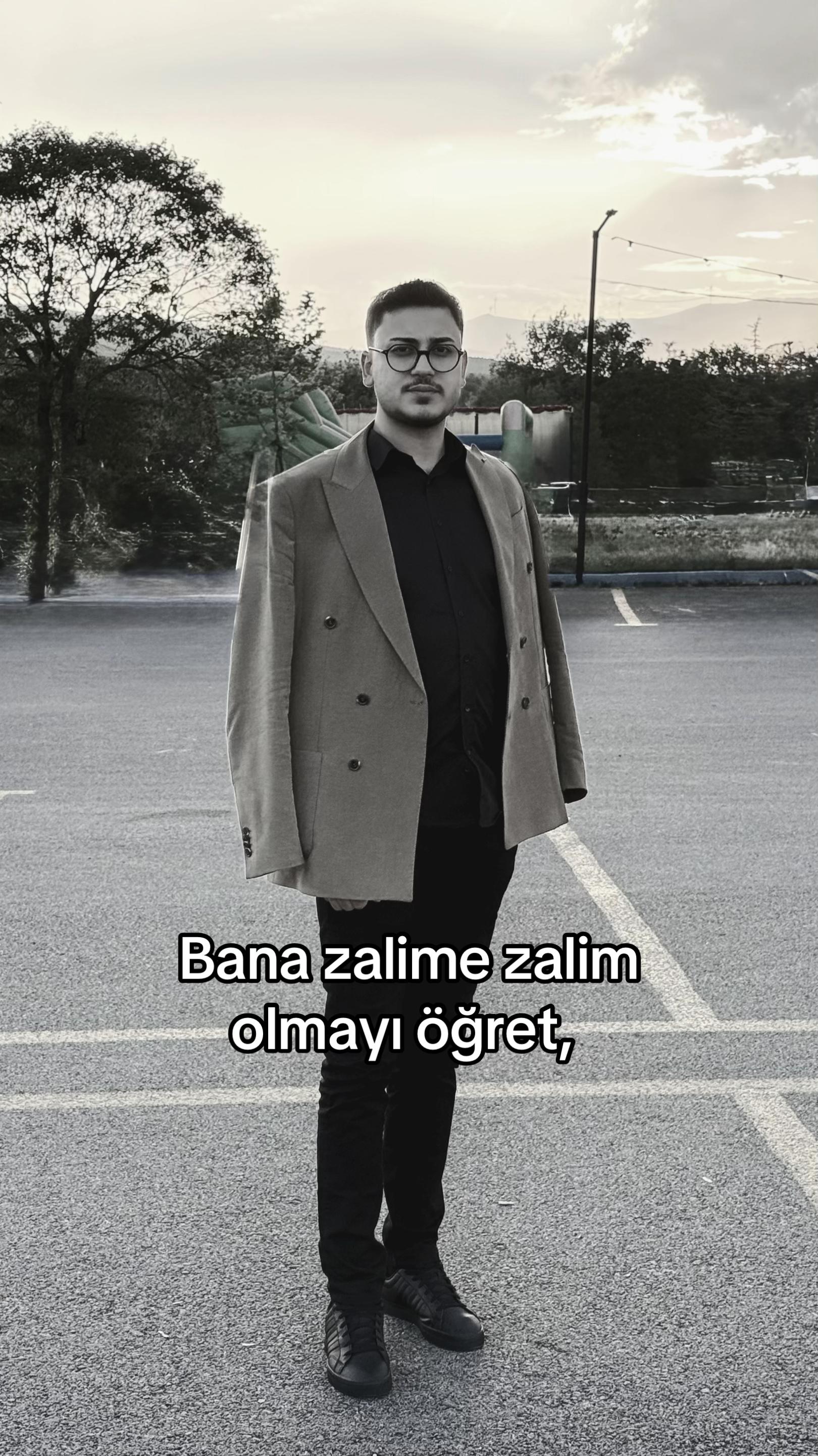 @Semih Zeybek