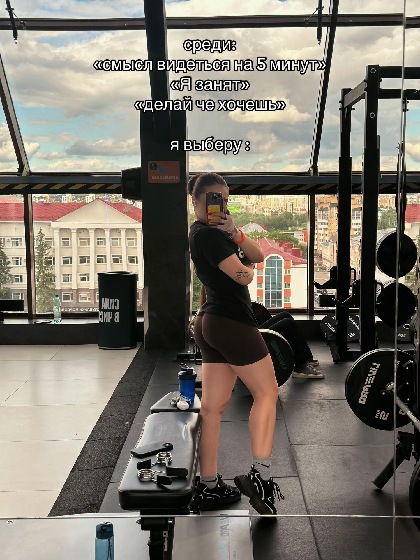 @MOTO ZLATA🥷🏻