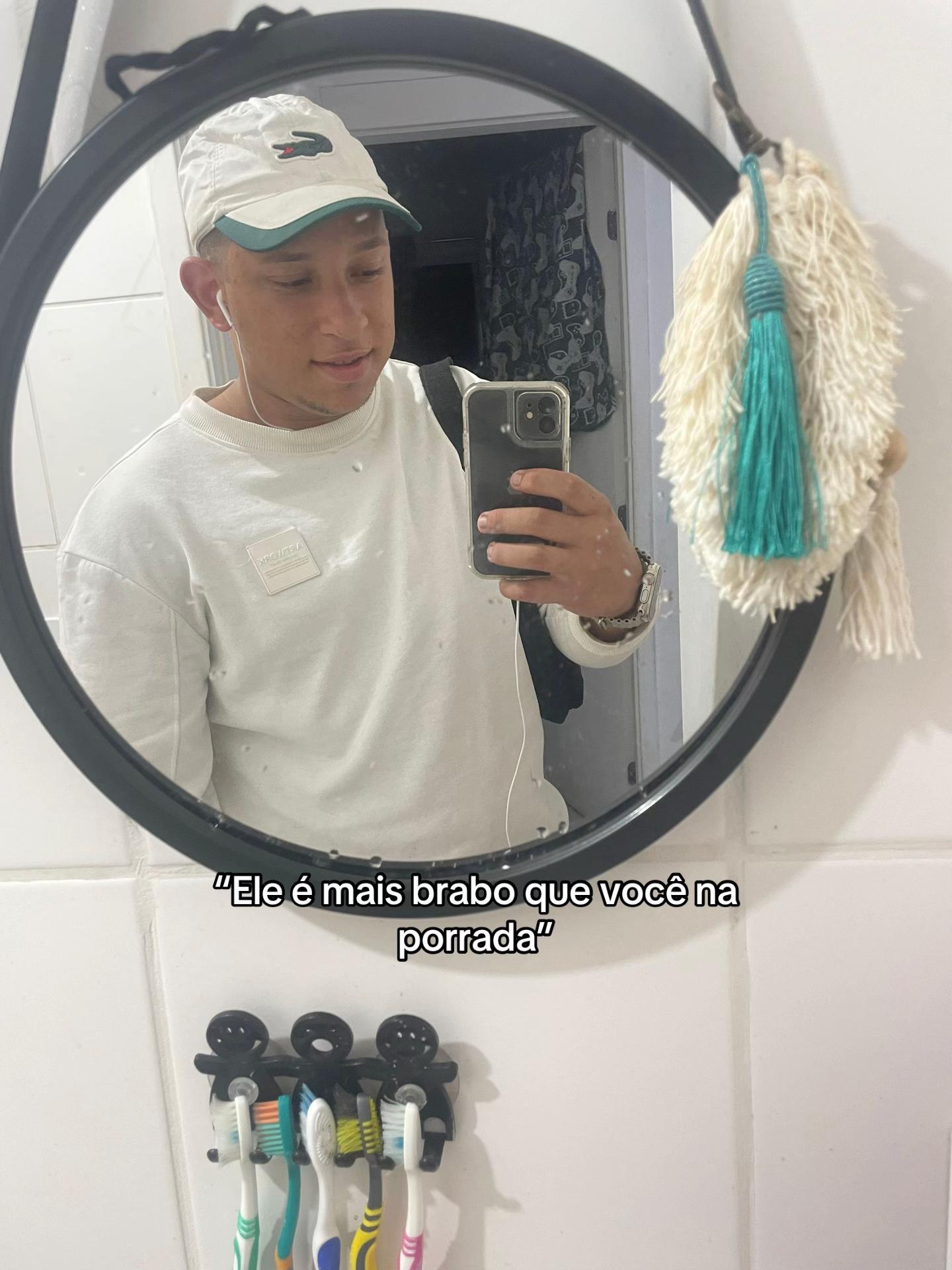 @🤴🏻