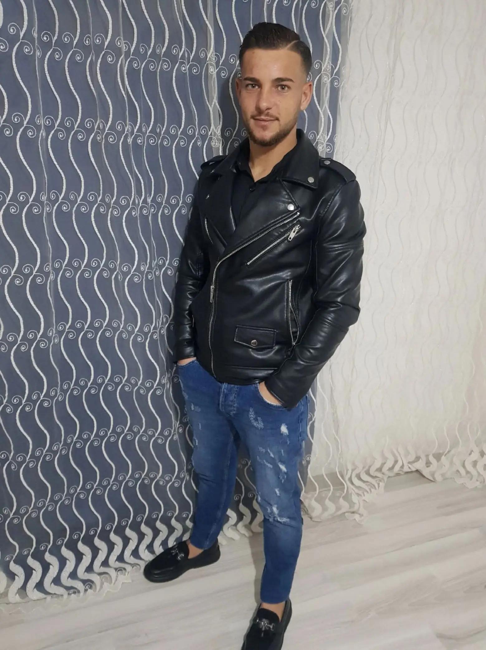 @denis M M