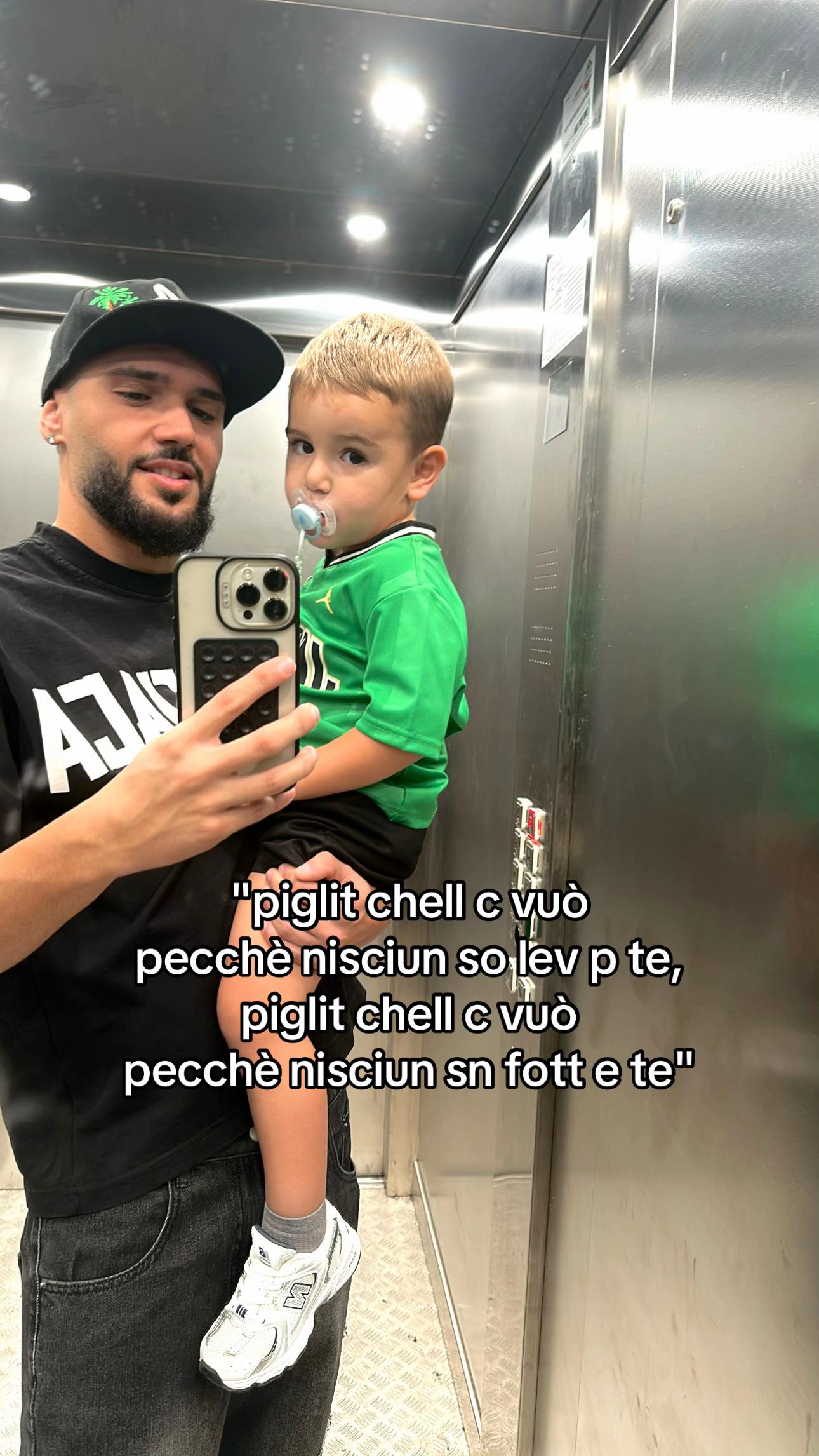 @a_decivita