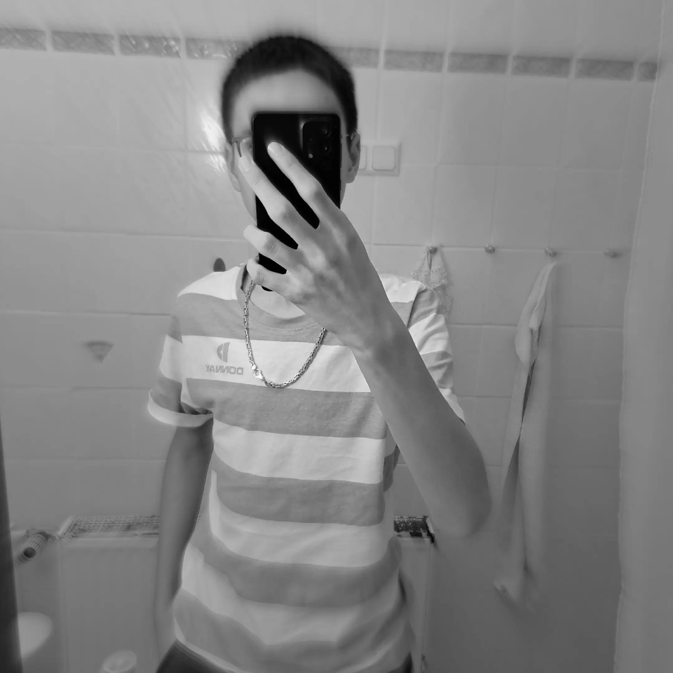 @leonardo.hnvr2010