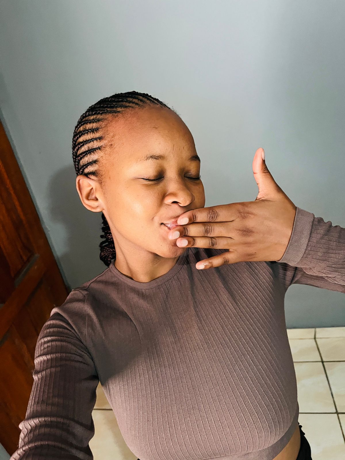 @Nakhane_M