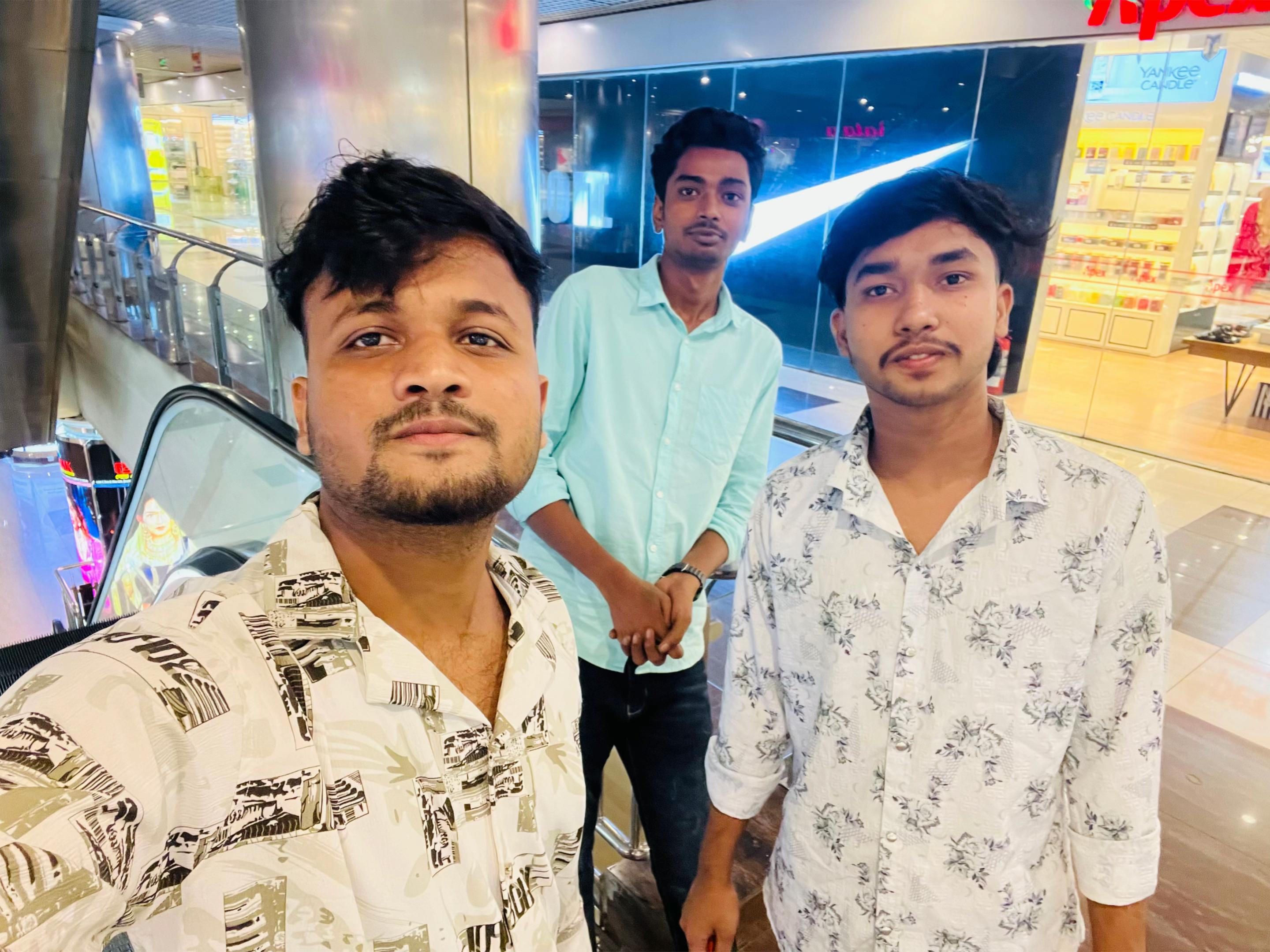 @MH SURAF VOICE KING⛎