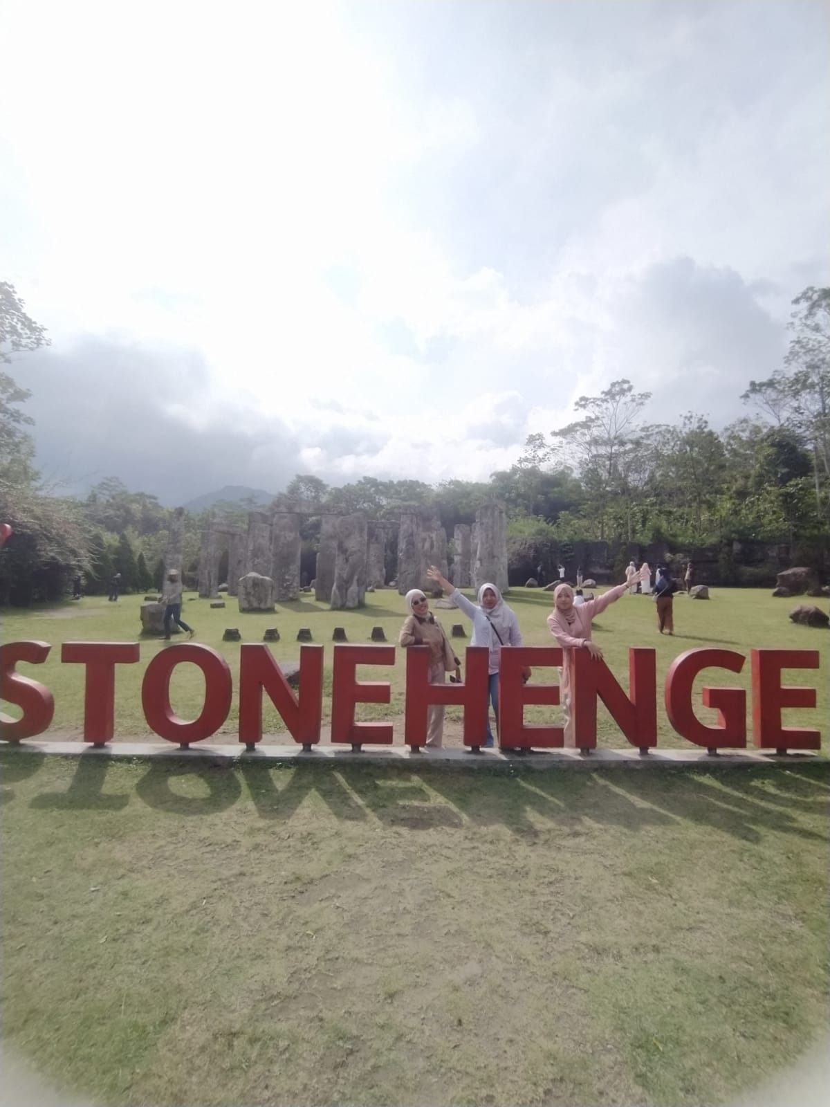 @nadhira tour travel jogja