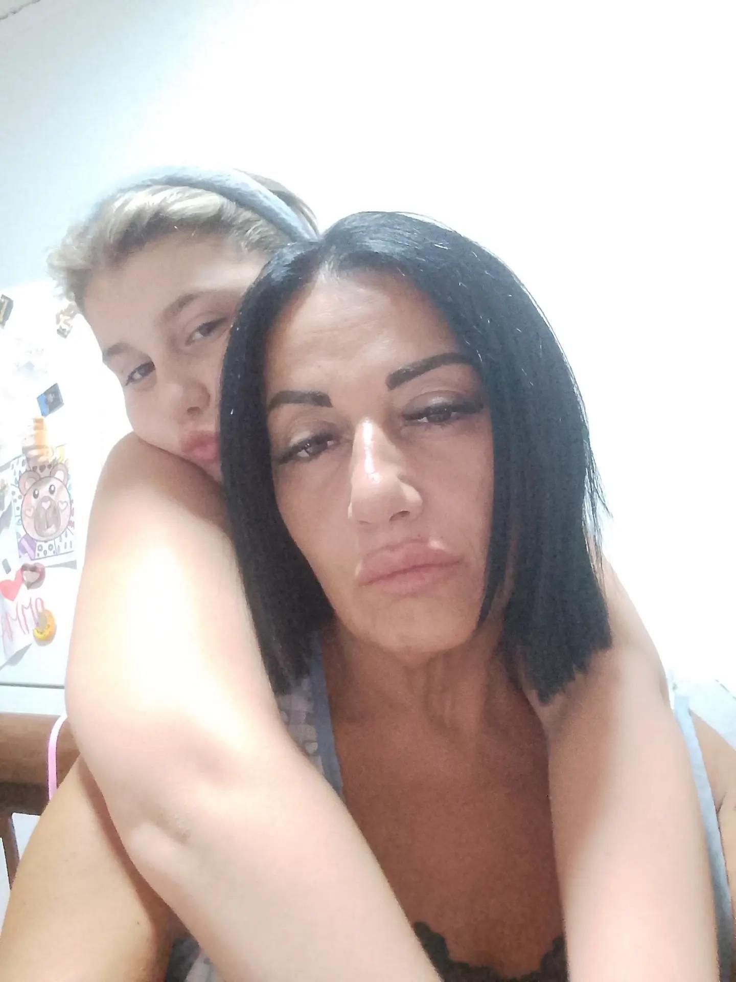@Angela tabbita ๐๐