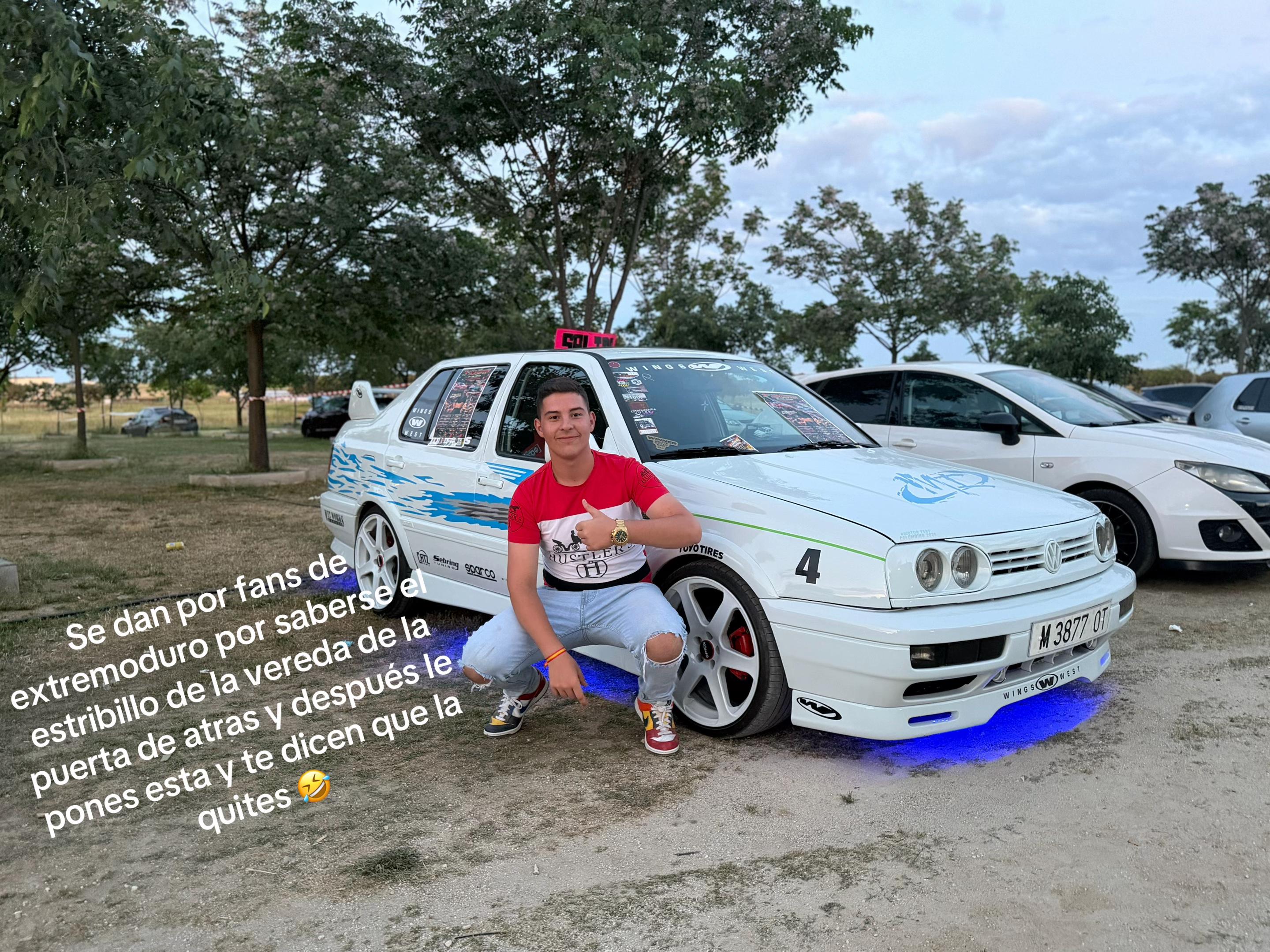 @Alejandroo🤘🏽