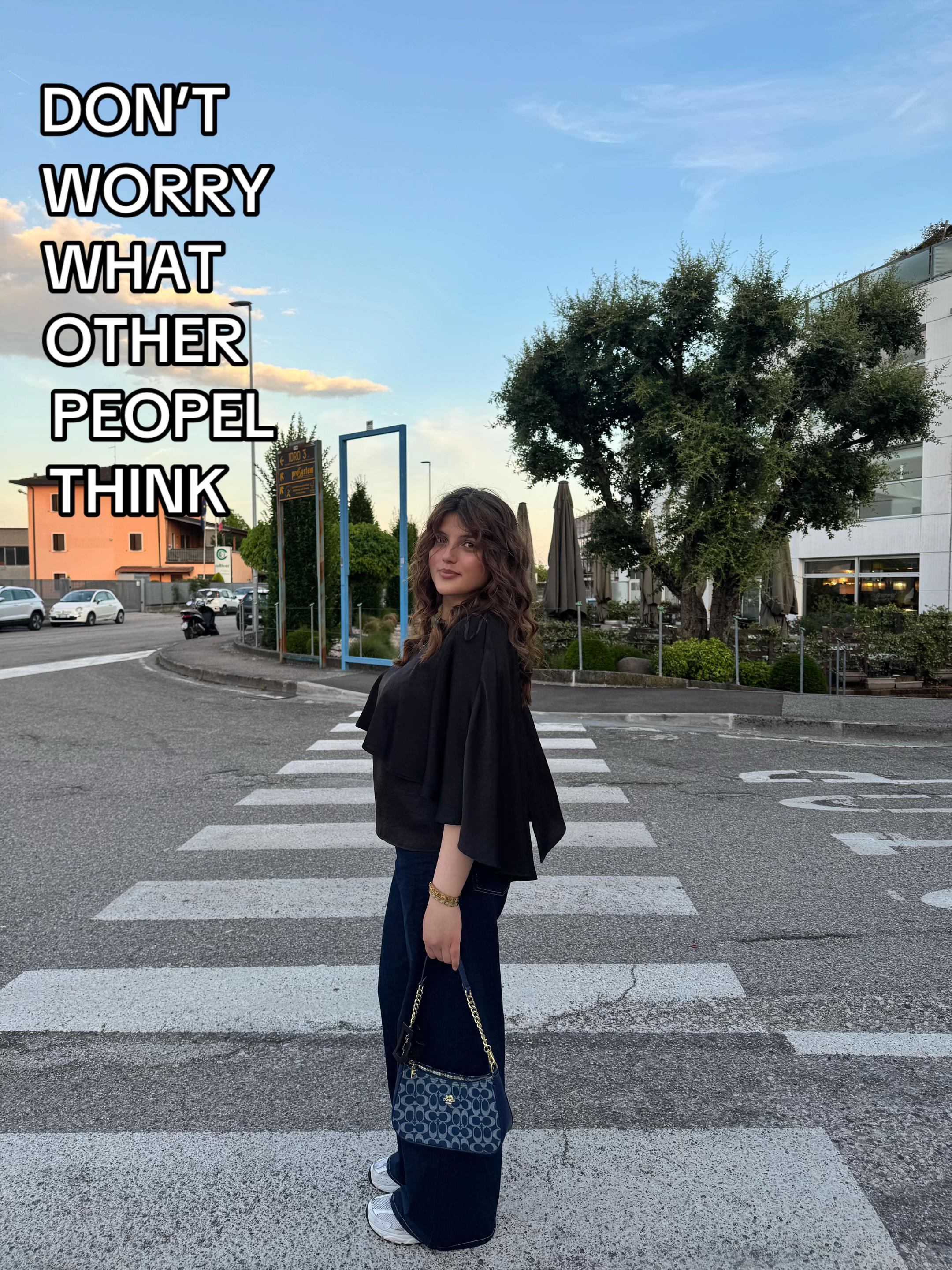 @Lara🫧