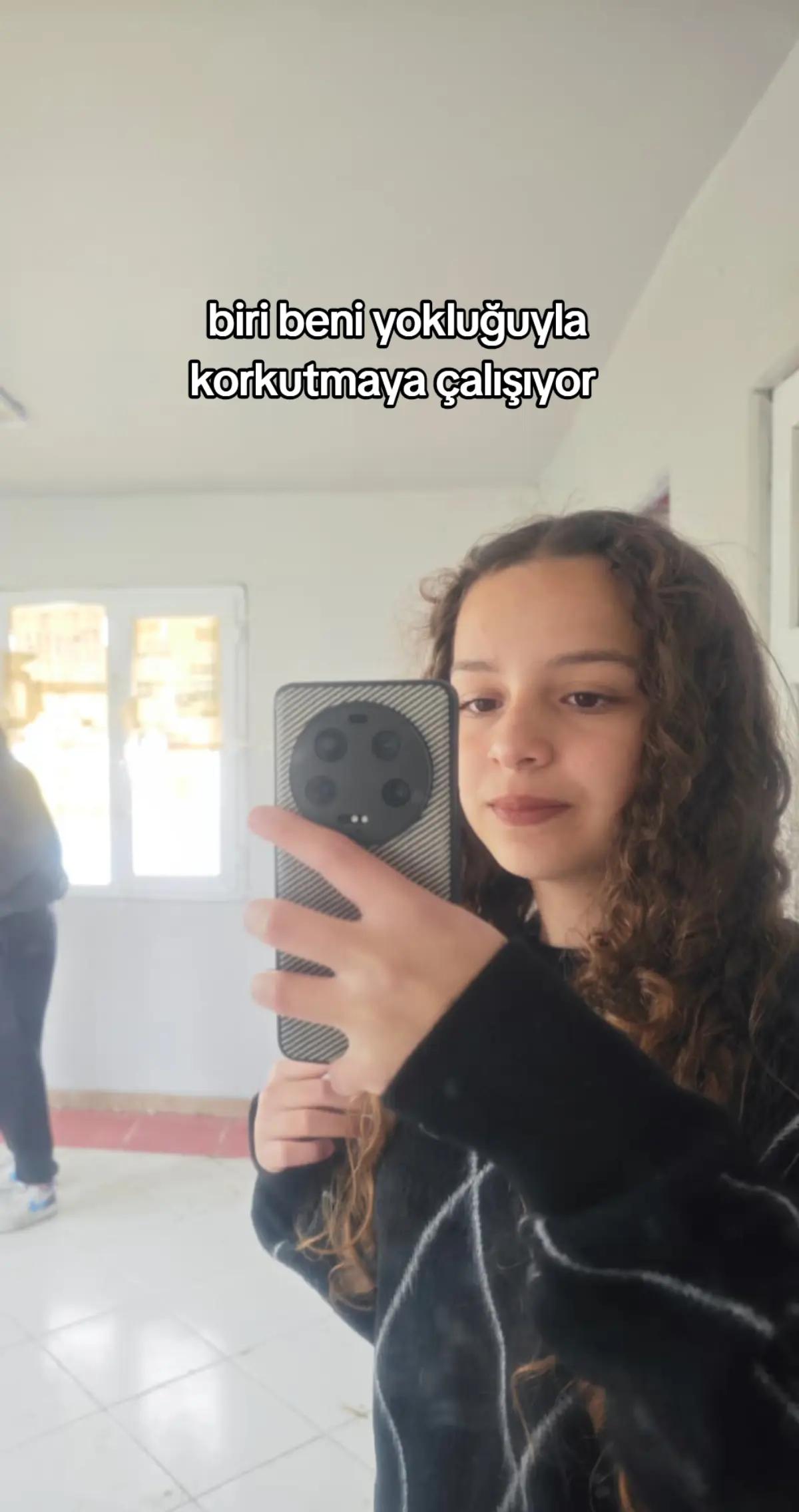 @feyzaajlj🃏