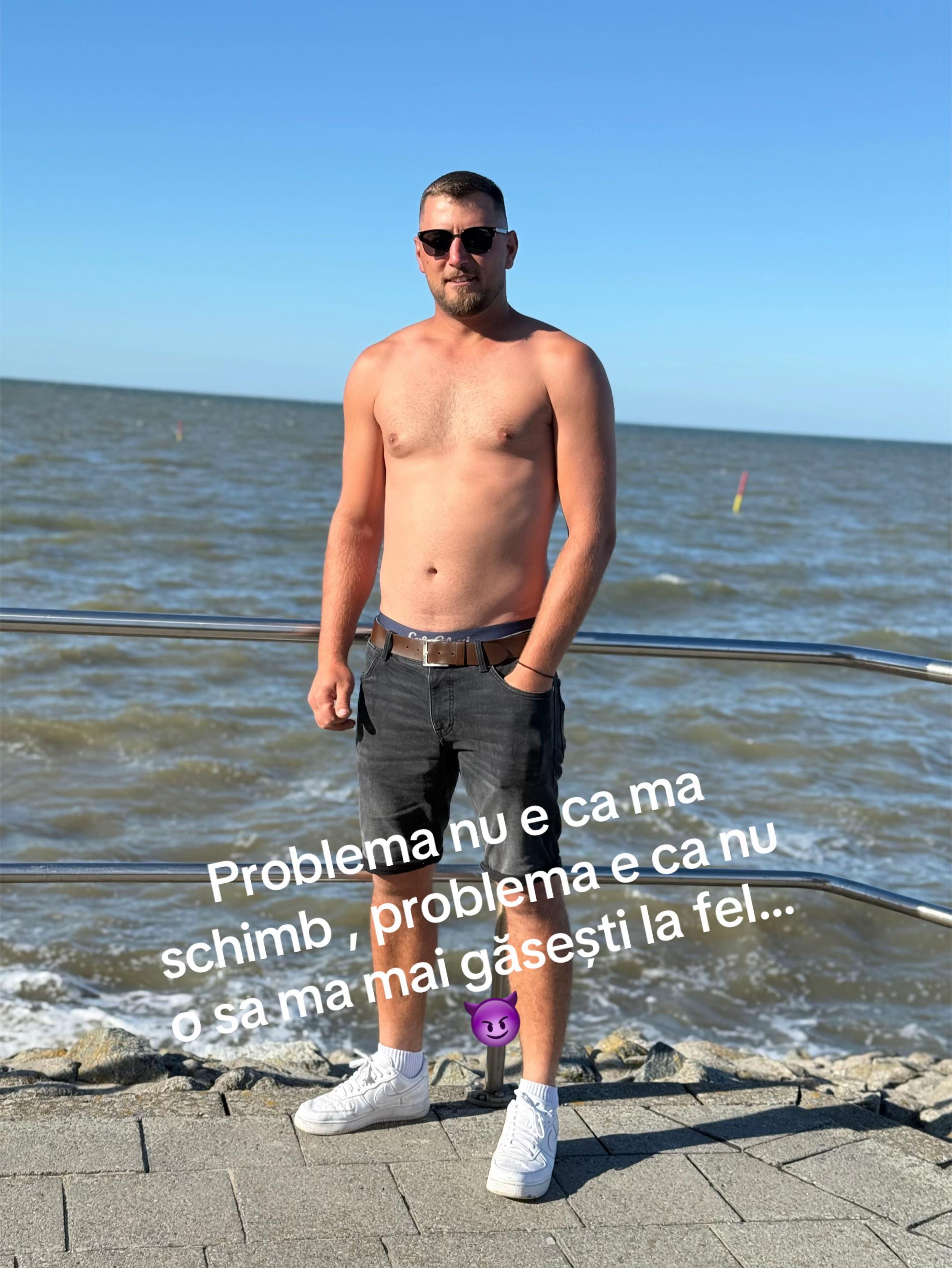 @costicm97