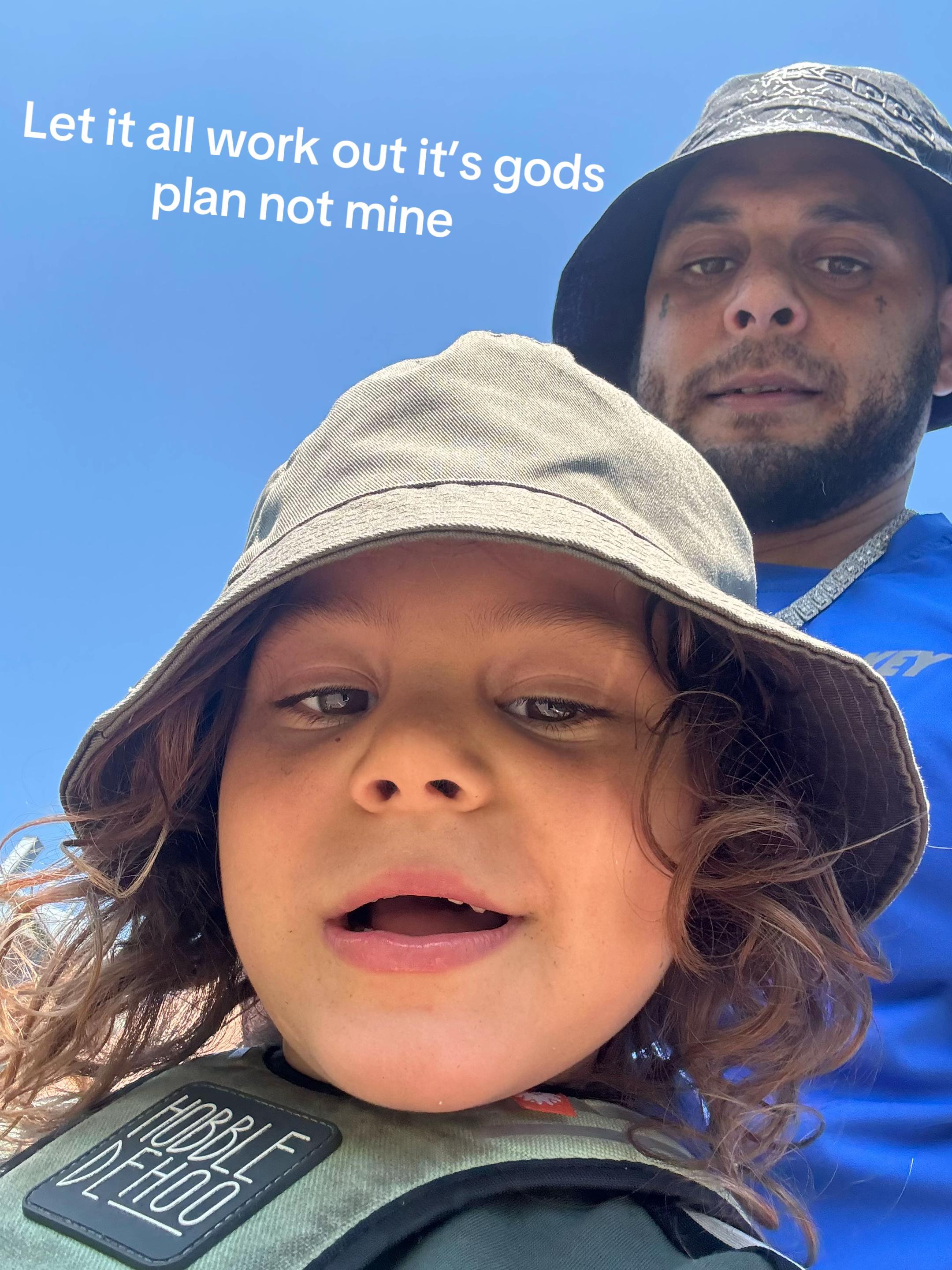 @Benjinmyles🇬🇩🏴