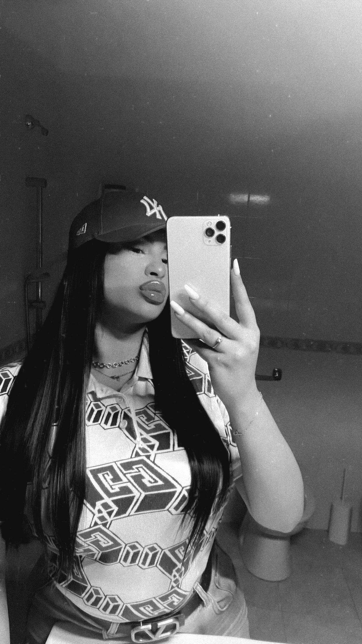 @Nena👧🏽